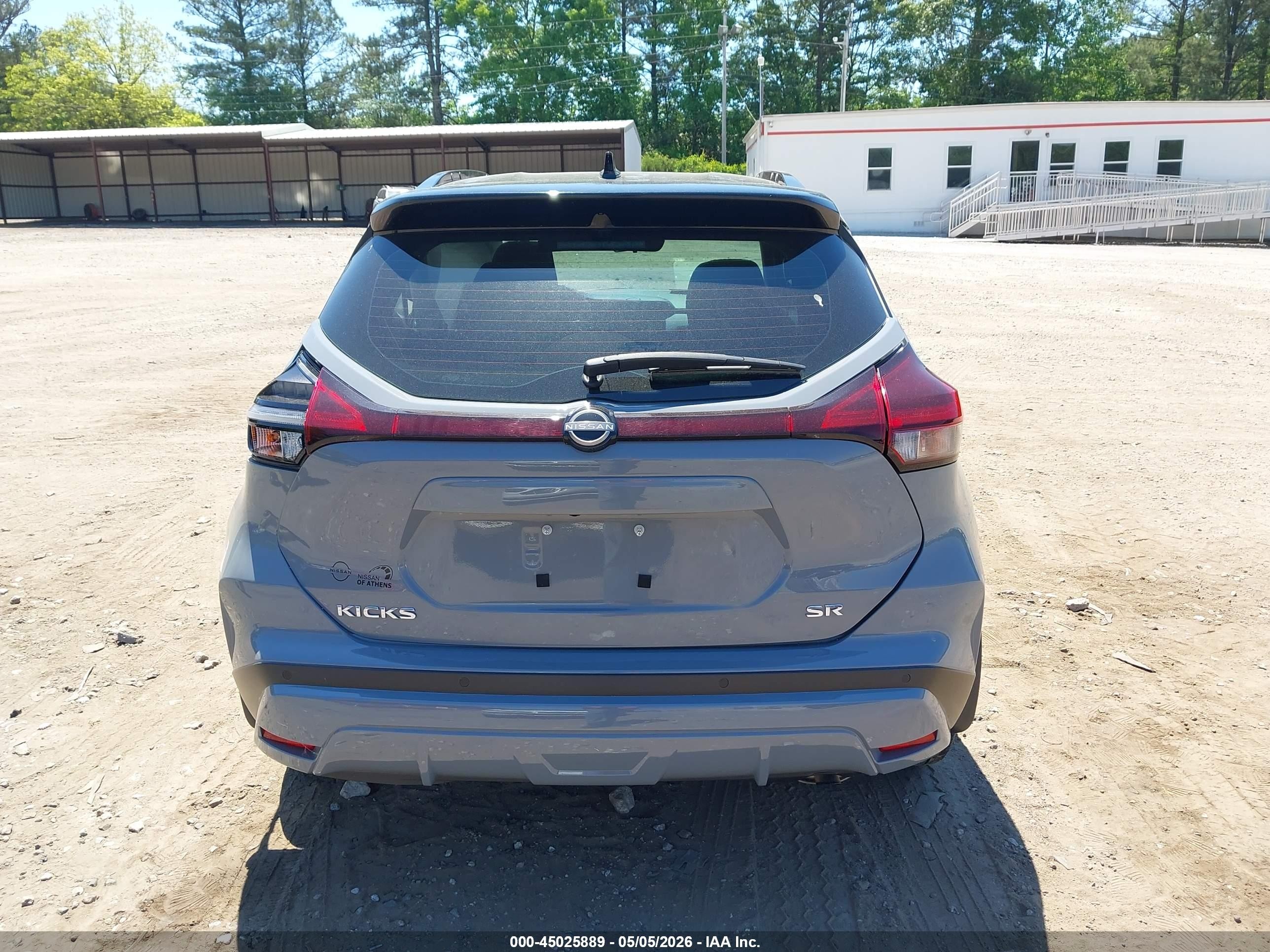 2023 Nissan Kicks Sr Xtronic Cvt Light Blue vin: 3N1CP5DV8PL481322