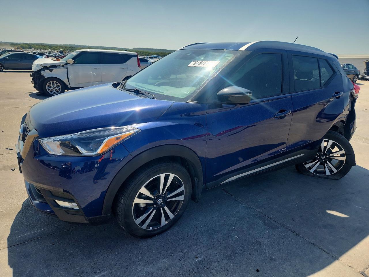 2020 Nissan Kicks Sr Blue vin: 3N1CP5DV9LL534099
