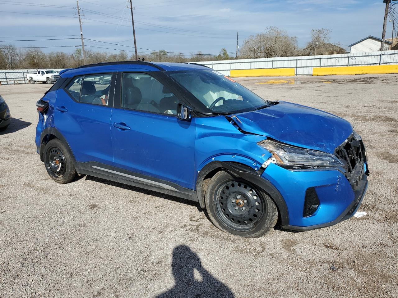 2024 Nissan Kicks Sr Blue vin: 3N1CP5DV9RL562090