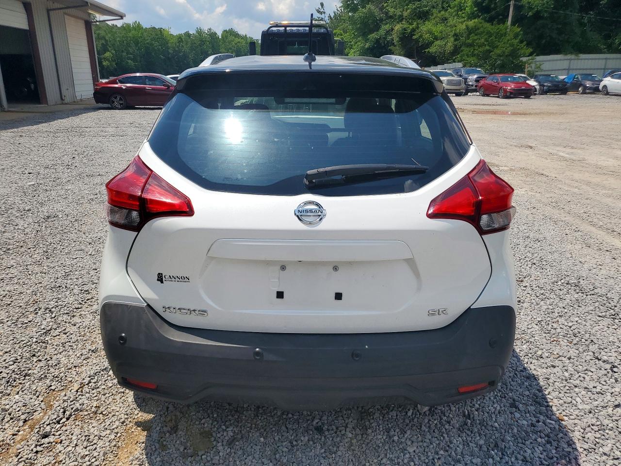 2020 Nissan Kicks Sr White vin: 3N1CP5DVXLL579648