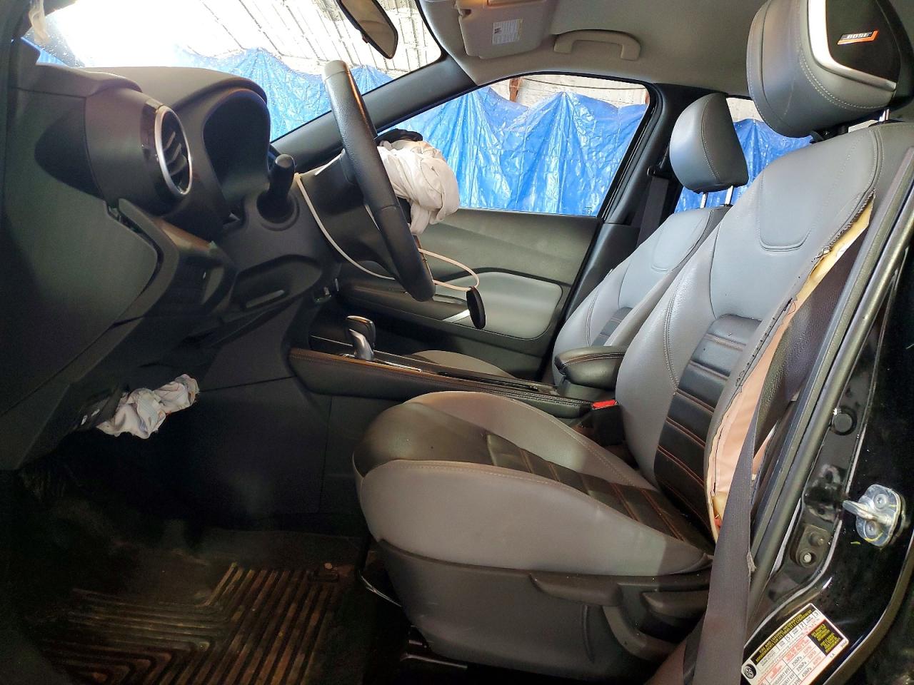 2021 Nissan Kicks Sr Black vin: 3N1CP5DVXML519032