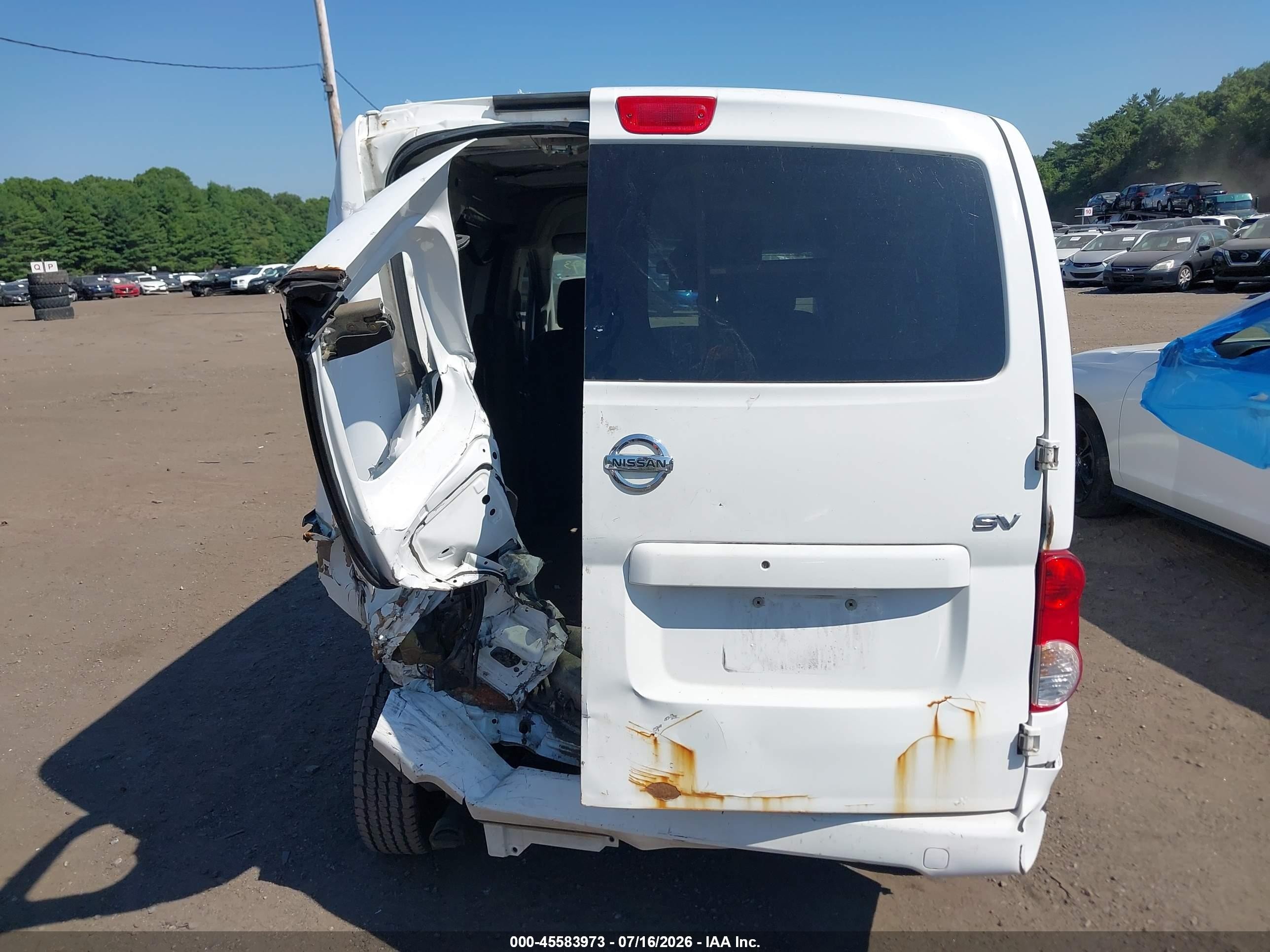 2013 Nissan Nv200 Sv White vin: 3N6CM0KN0DK690080