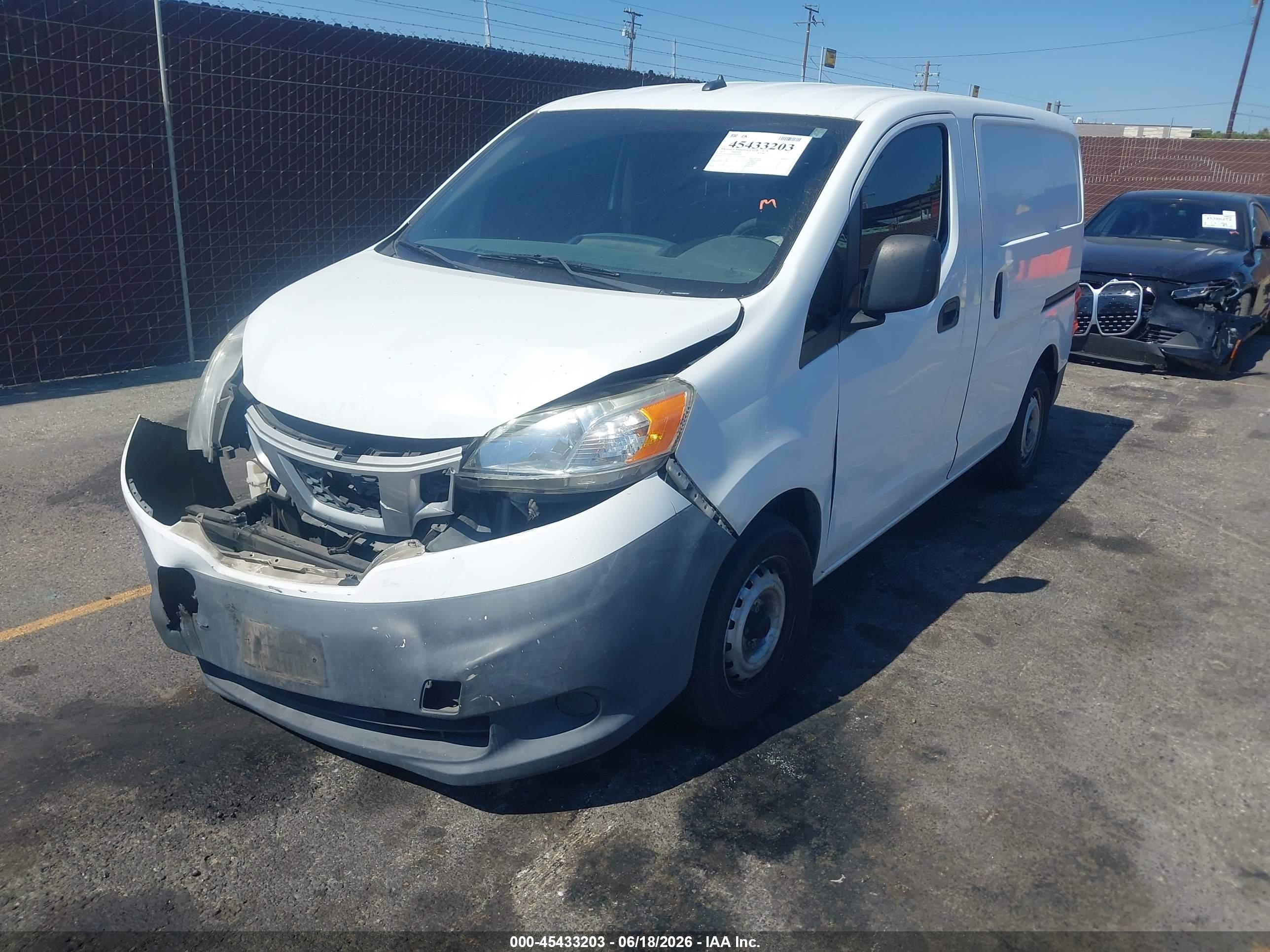 2013 Nissan Nv200 Sv Белый vin: 3N6CM0KN0DK697093