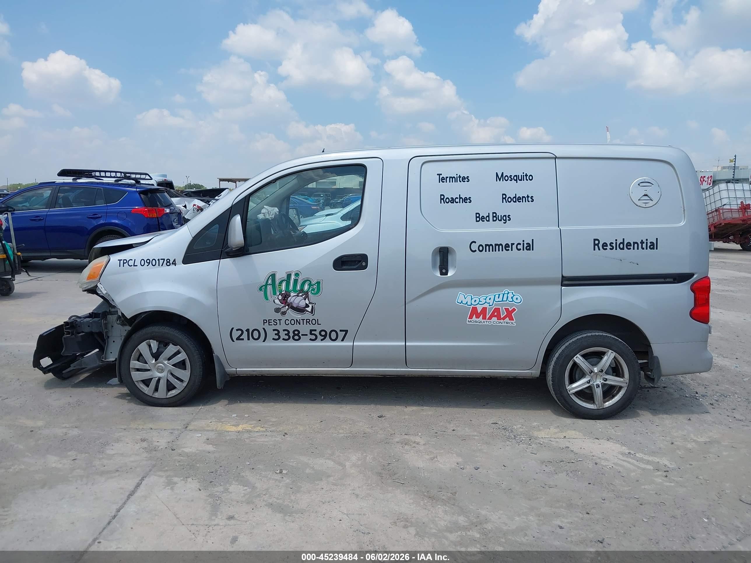 2014 Nissan Nv200 Sv Silver vin: 3N6CM0KN0EK692820