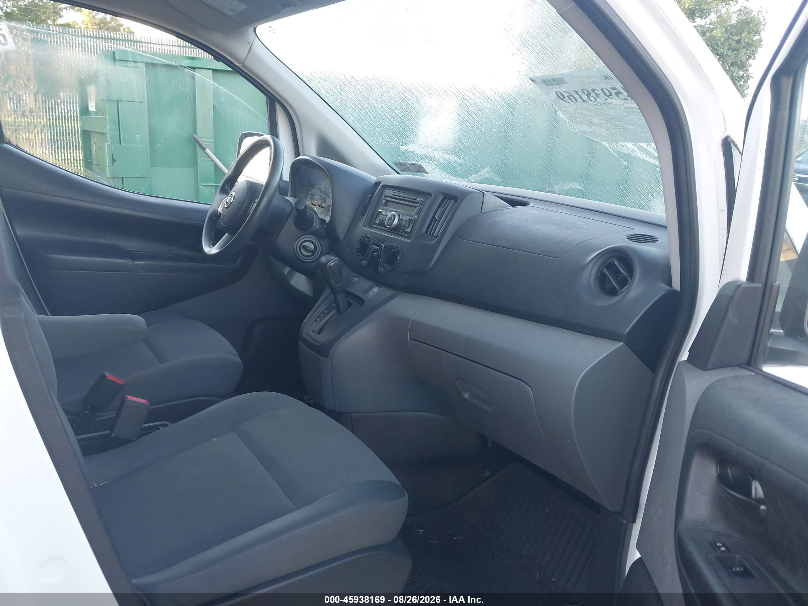 2014 Nissan Nv200 Sv White vin: 3N6CM0KN0EK694597