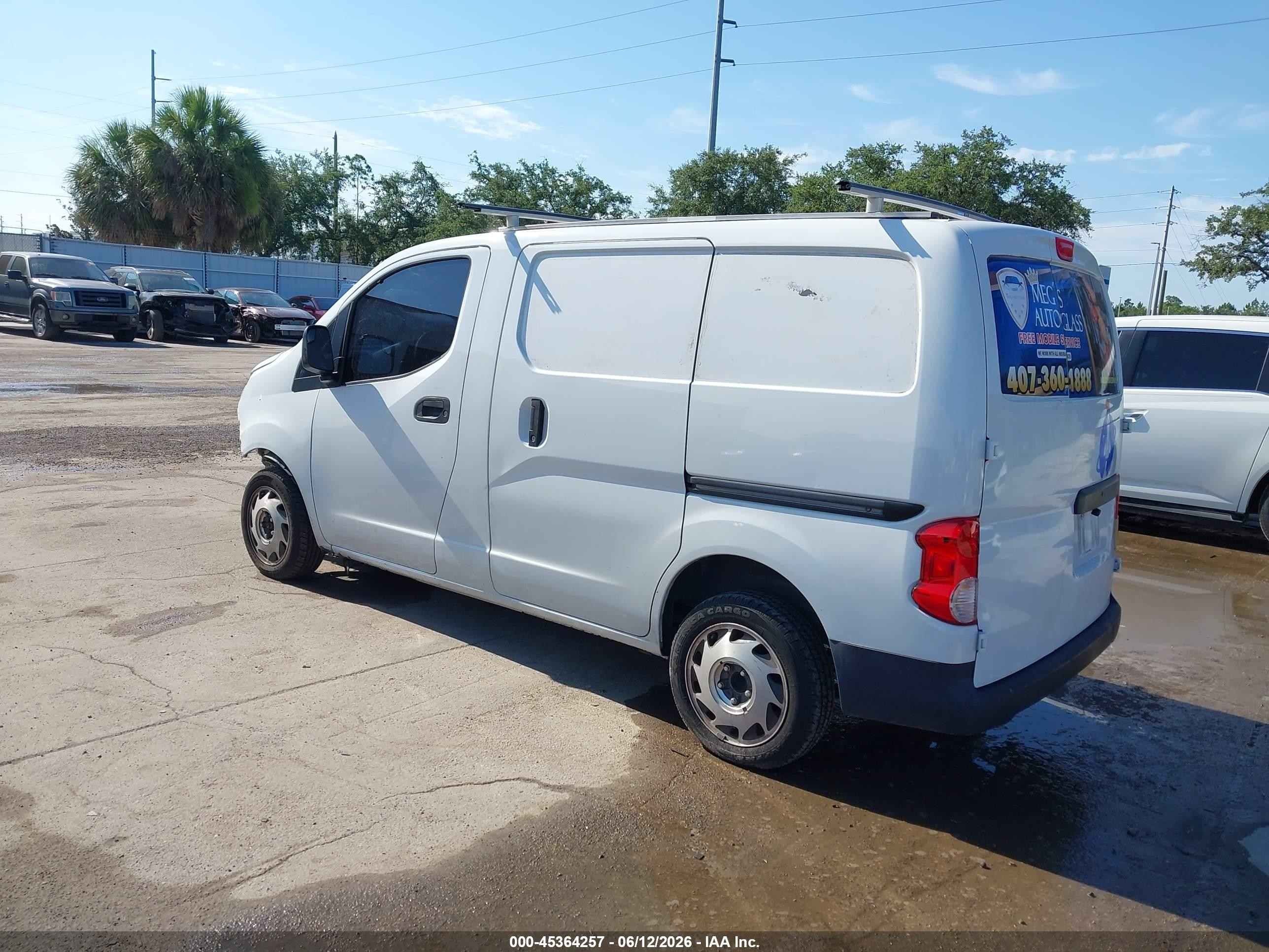 2014 Nissan Nv200 S/sv White vin: 3N6CM0KN0EK697287
