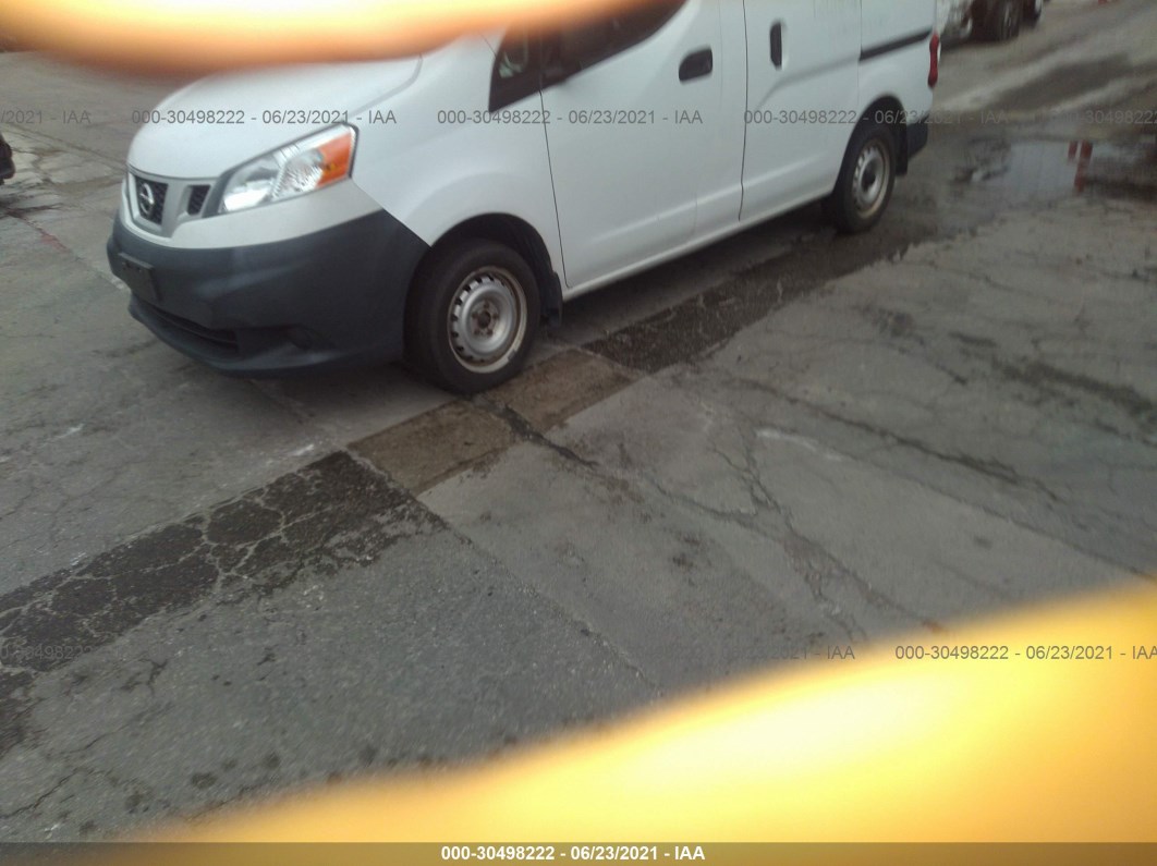 2015 Nissan Nv200 S White vin: 3N6CM0KN0FK690602