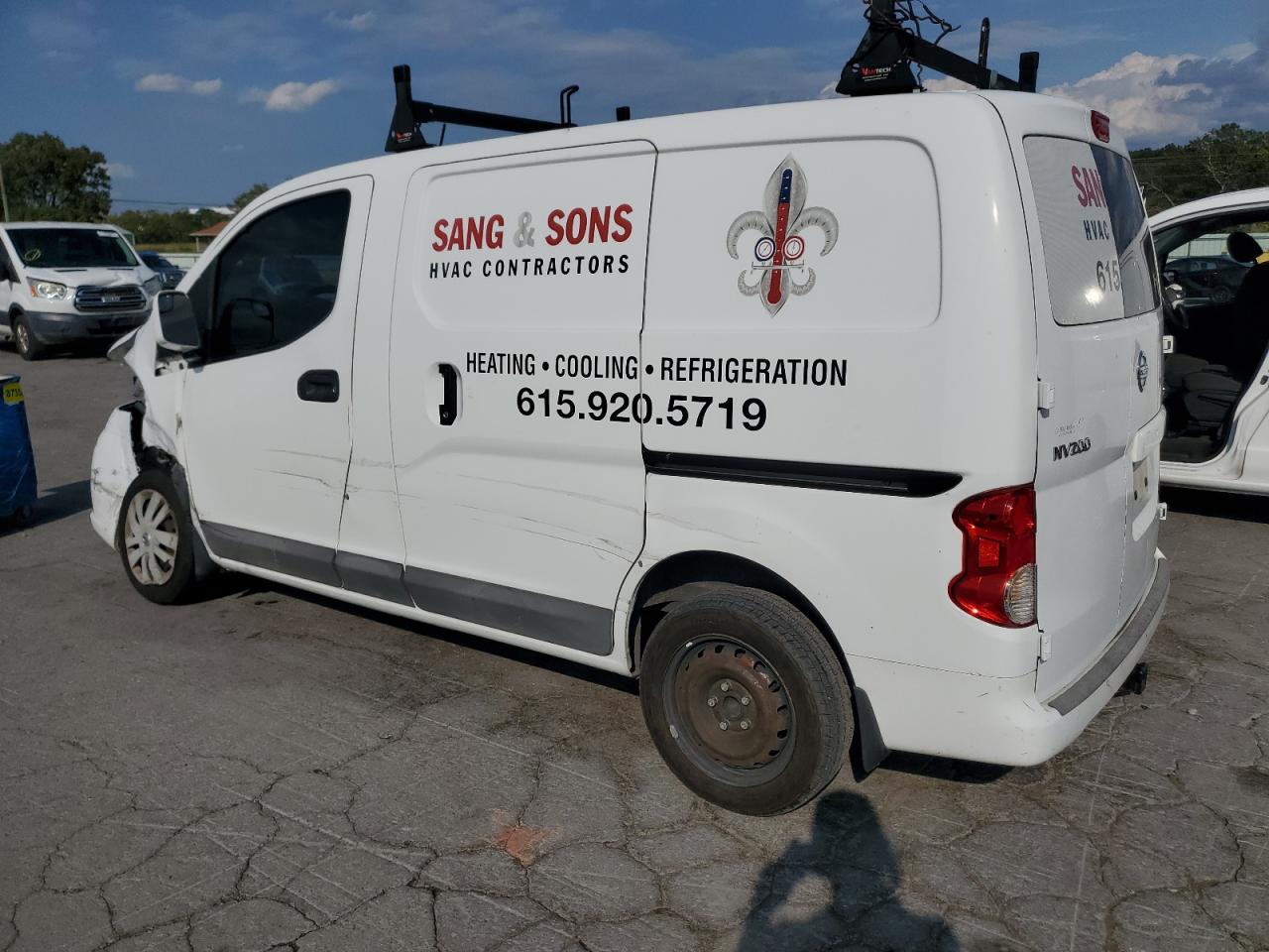 2015 Nissan Nv200 2.5s White vin: 3N6CM0KN0FK697534