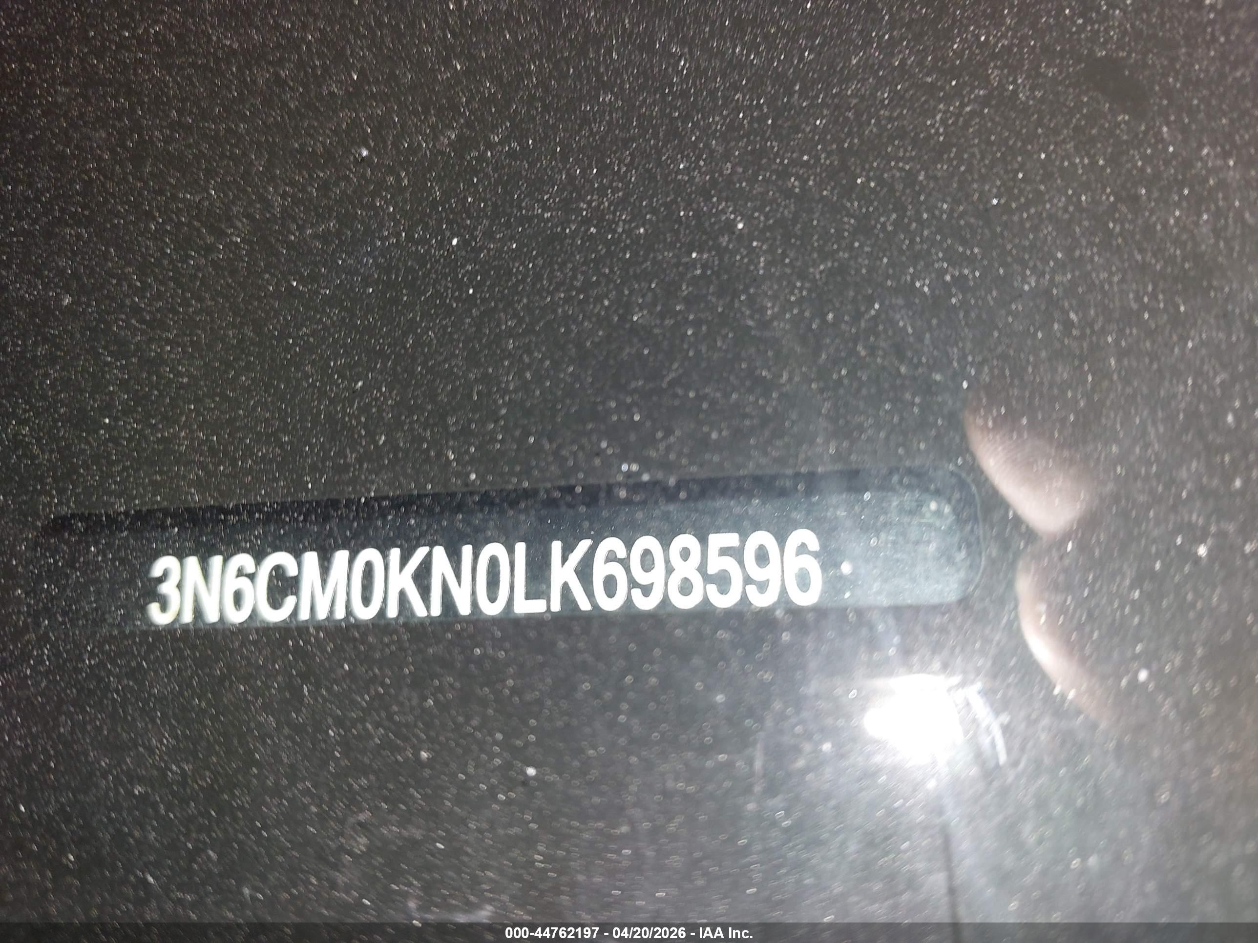 2020 Nissan Nv200  Cargo S Xtronic Cvt Белый vin: 3N6CM0KN0LK698596