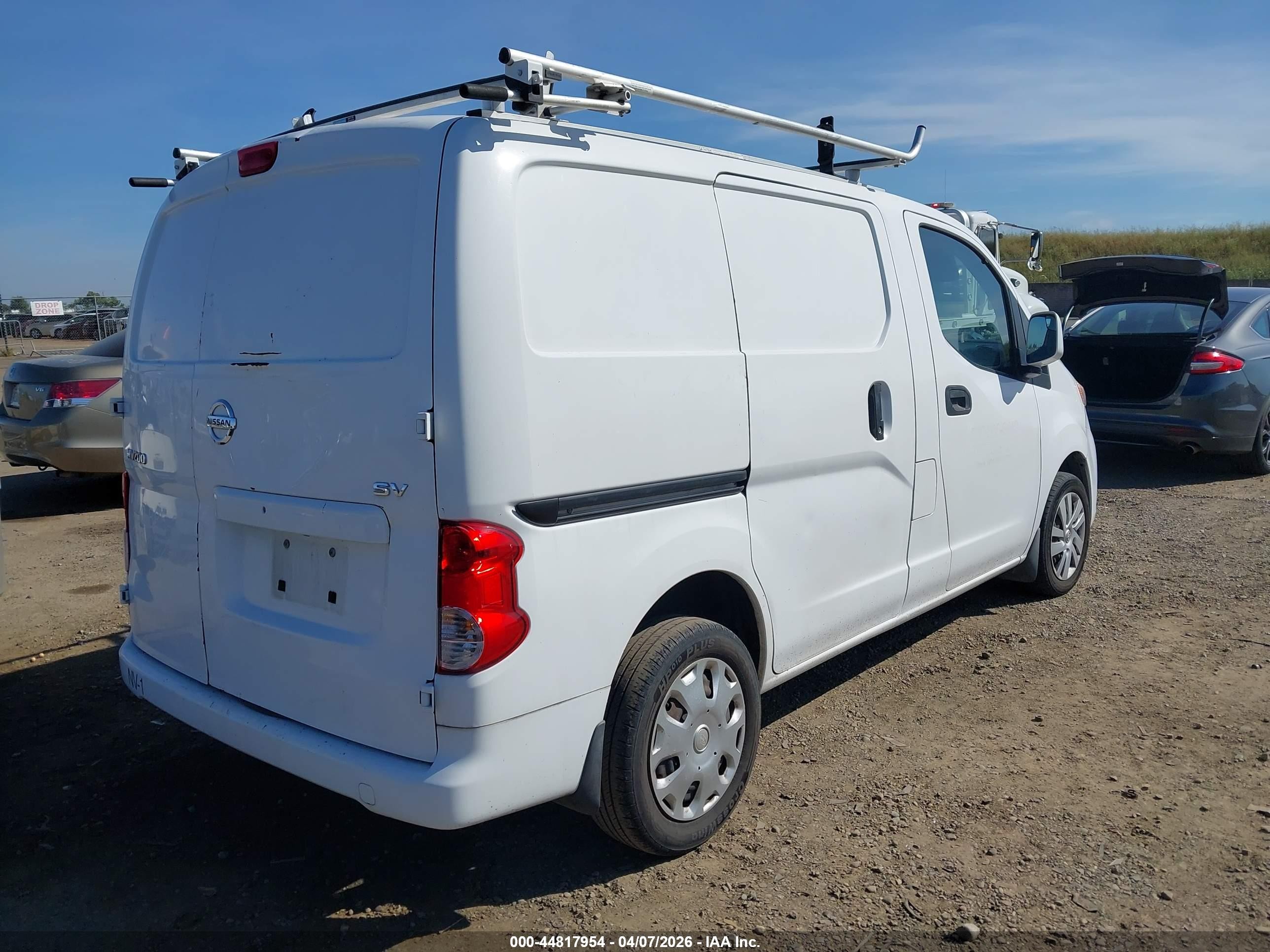 2014 Nissan Nv200 Sv Белый vin: 3N6CM0KN1EK695192