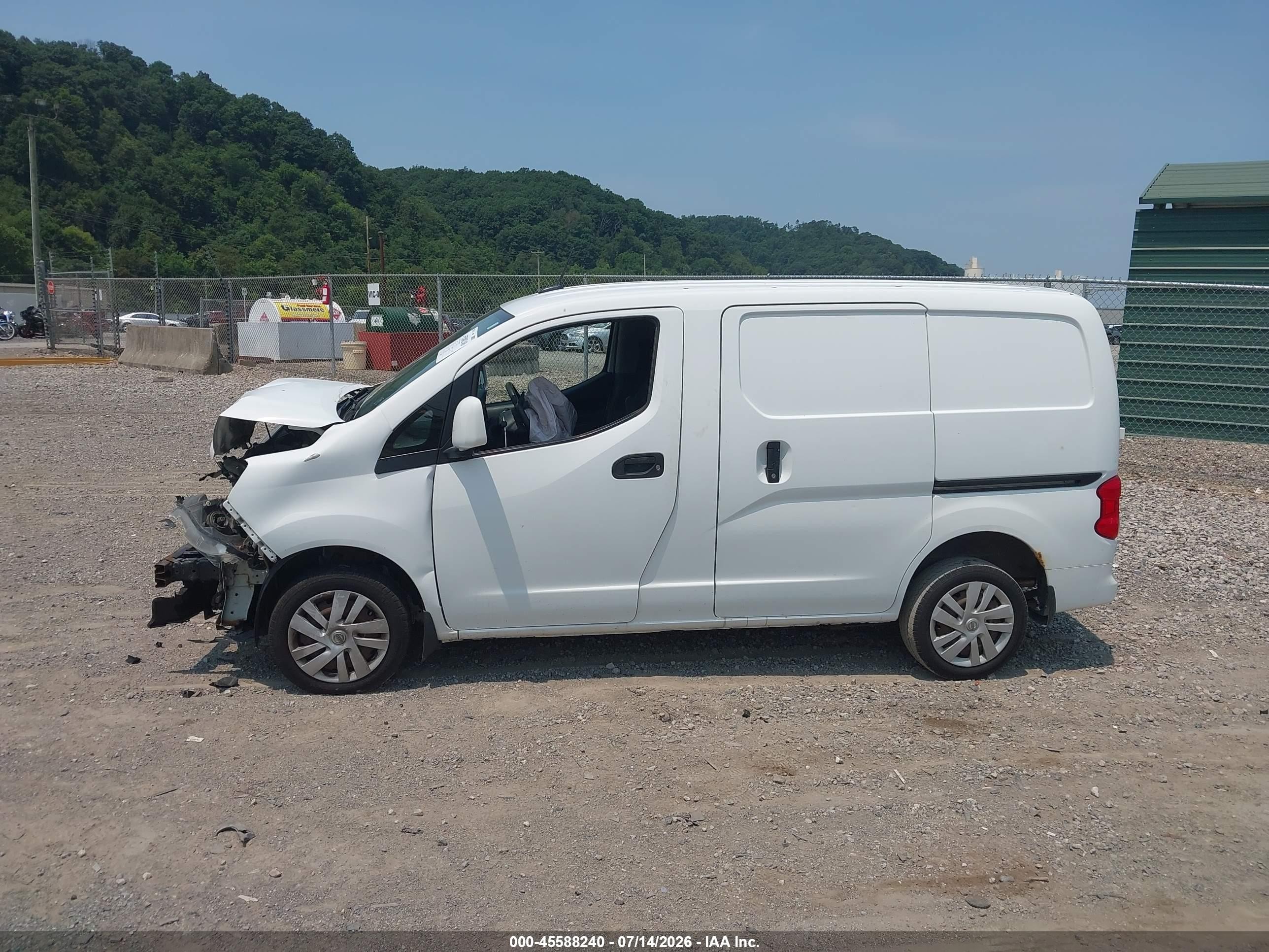 2014 Nissan Nv200 Sv White vin: 3N6CM0KN1EK696309