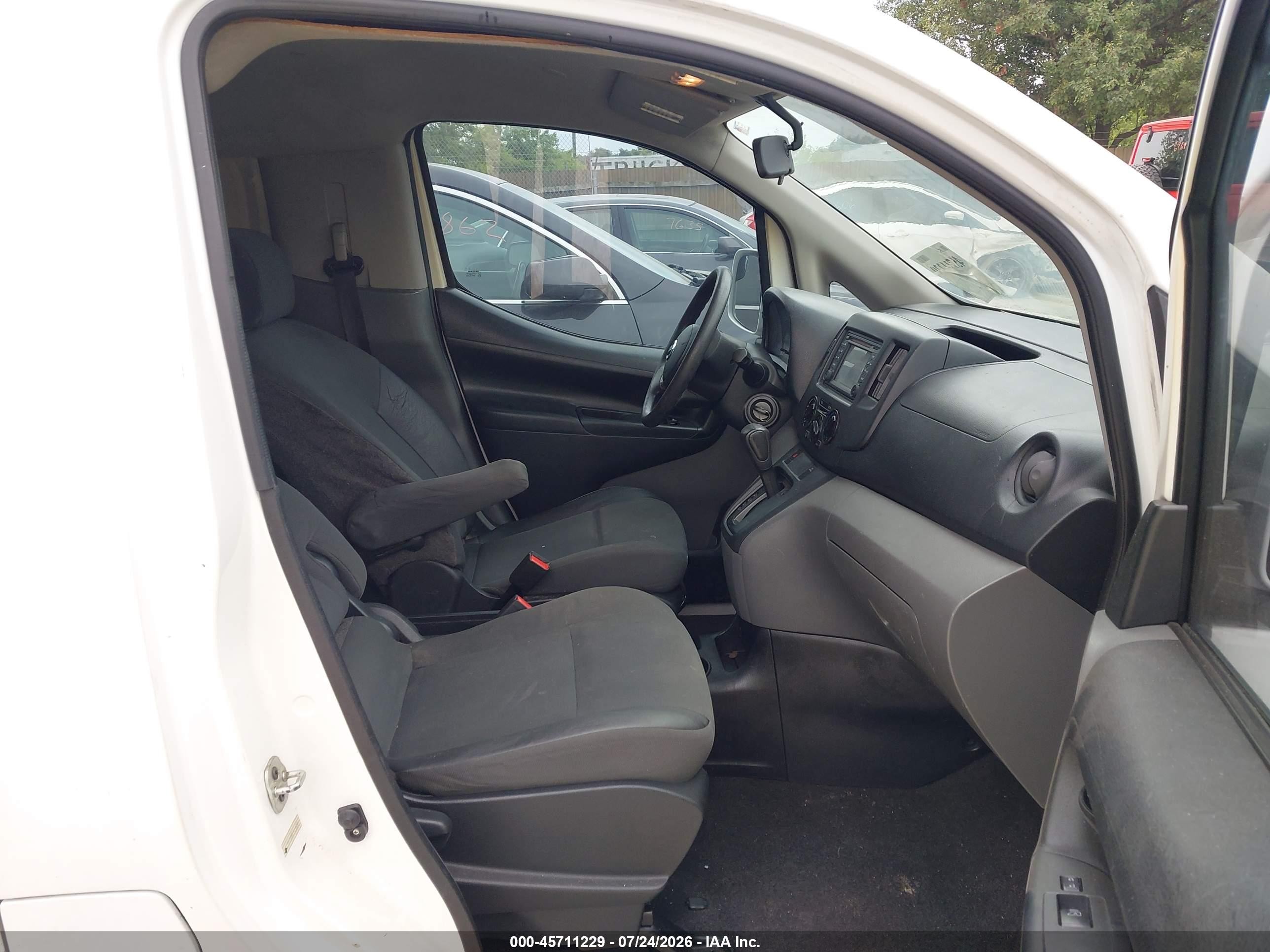 2014 Nissan Nv200 S/sv White vin: 3N6CM0KN2EK693290