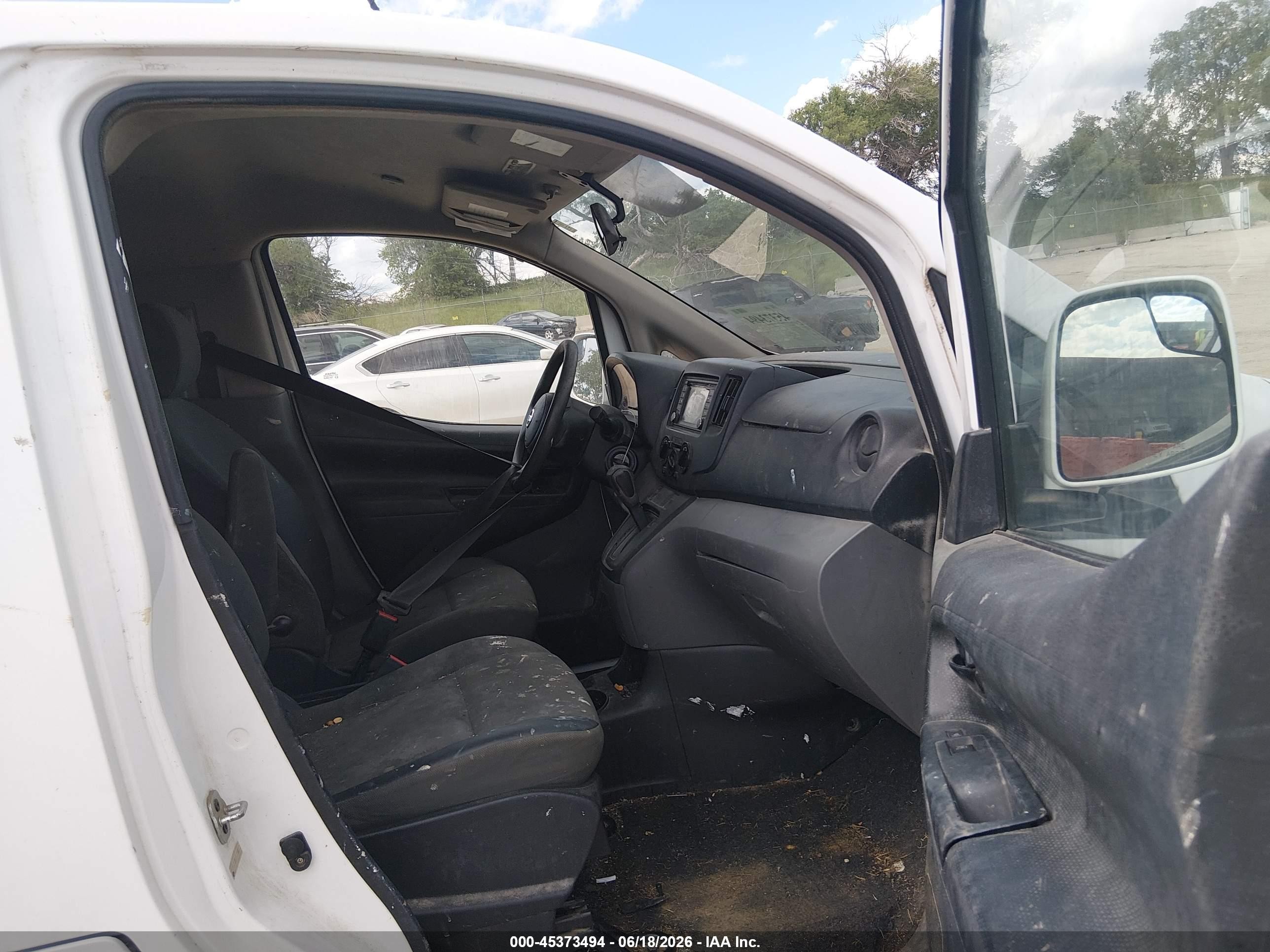 2014 Nissan Nv200 Sv White vin: 3N6CM0KN2EK695587