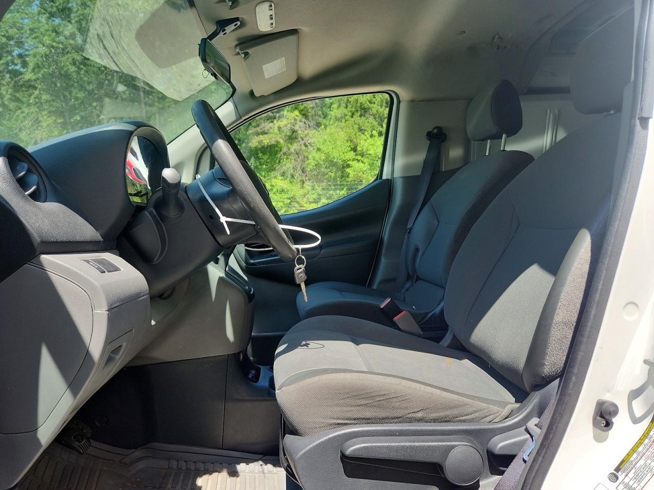 2014 Nissan Nv200 S White vin: 3N6CM0KN2EK696304