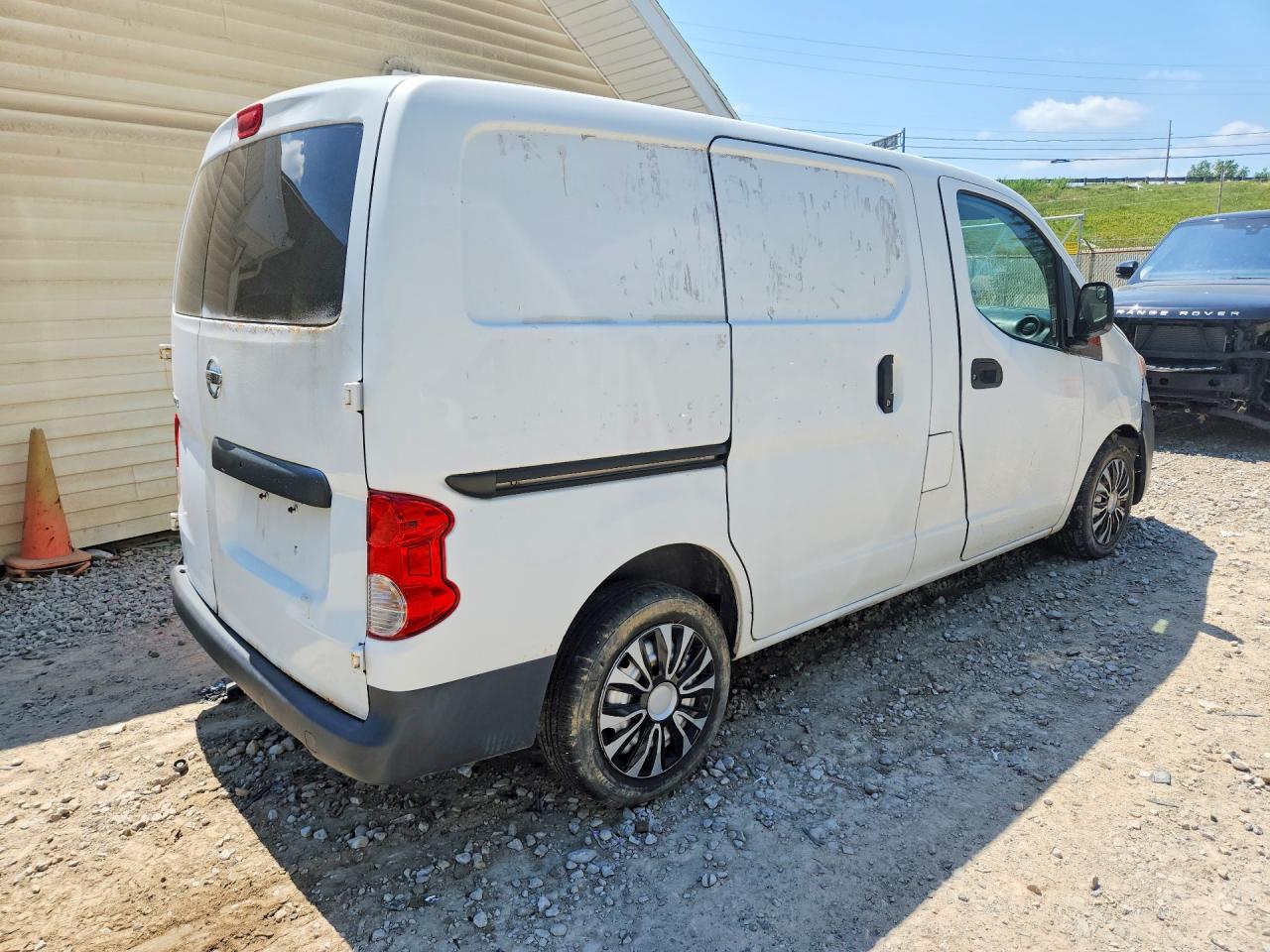 2014 Nissan Nv200 S White vin: 3N6CM0KN2EK696304