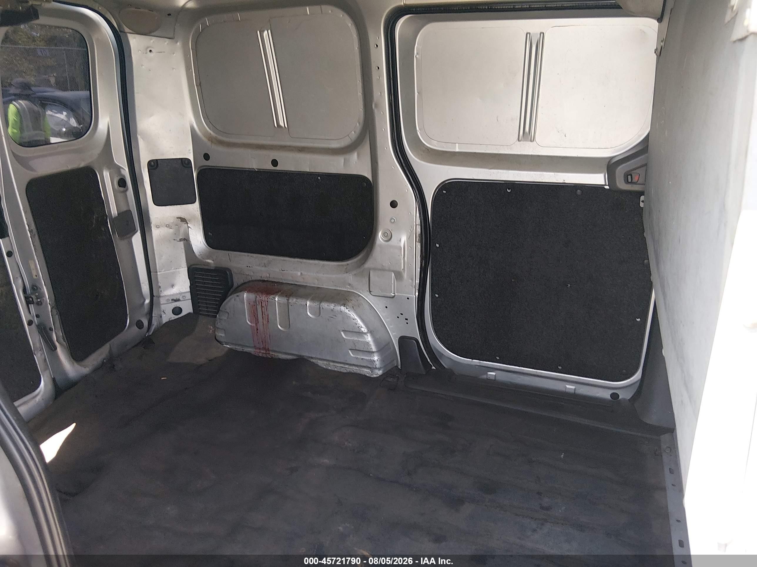 2015 Nissan Nv200 S Серебряный vin: 3N6CM0KN2FK691153