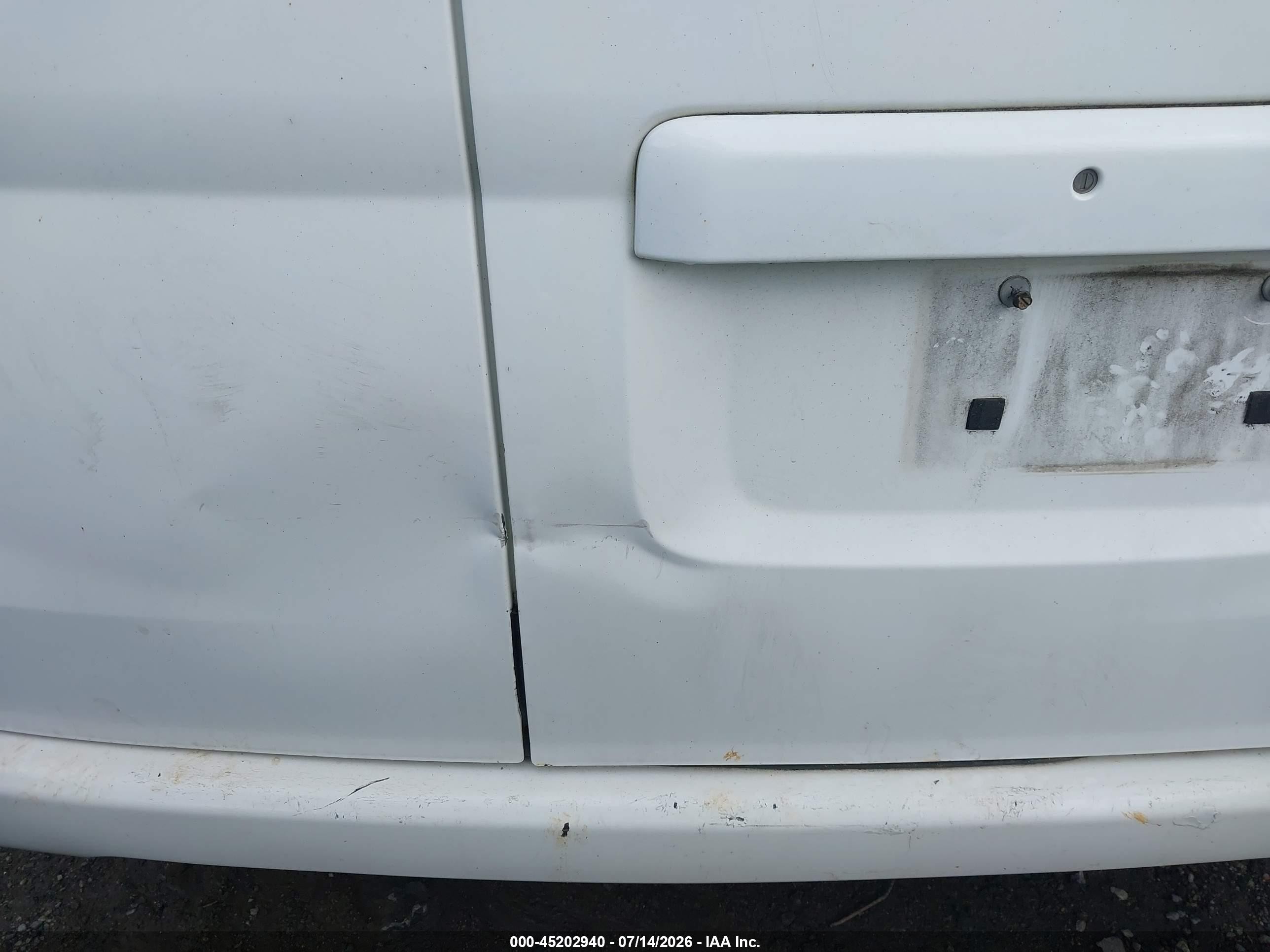 2015 Nissan Nv200 Sv White vin: 3N6CM0KN2FK708176