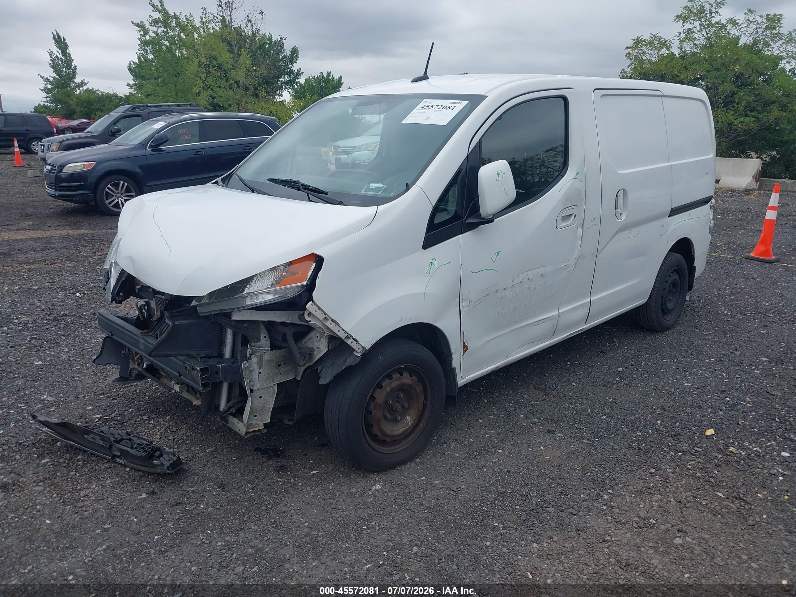 2013 Nissan Nv200 Sv White vin: 3N6CM0KN3DK692986