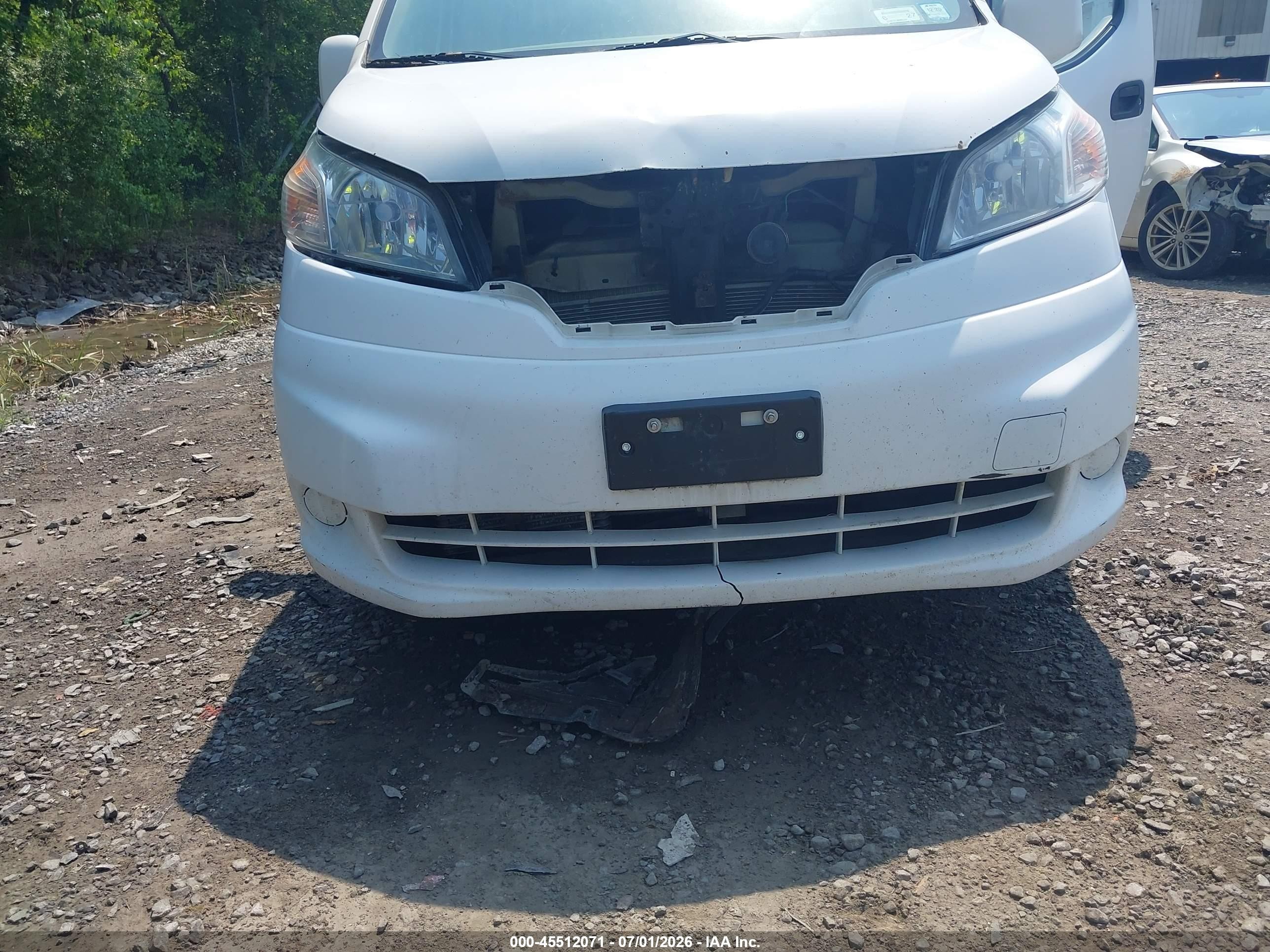 2014 Nissan Nv200 Sv White vin: 3N6CM0KN3EK698658