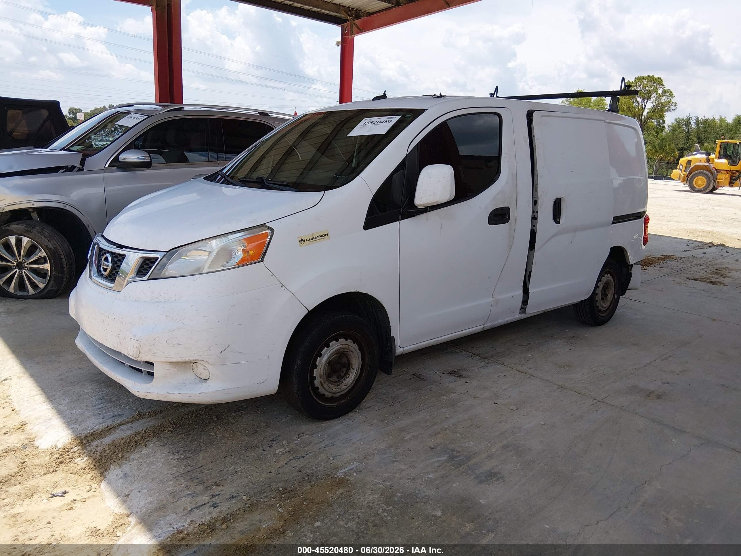 2015 Nissan Nv200 Sv White vin: 3N6CM0KN3FK716934