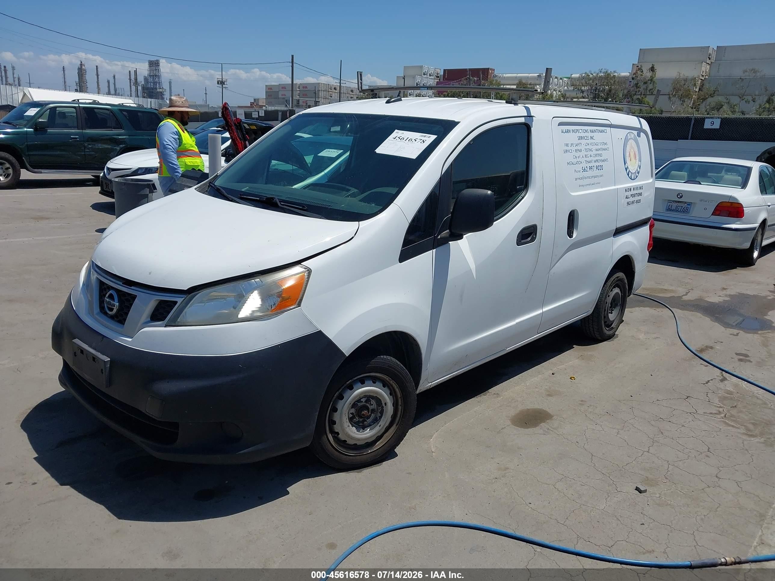 2013 Nissan Nv200 Sv White vin: 3N6CM0KN4DK690616
