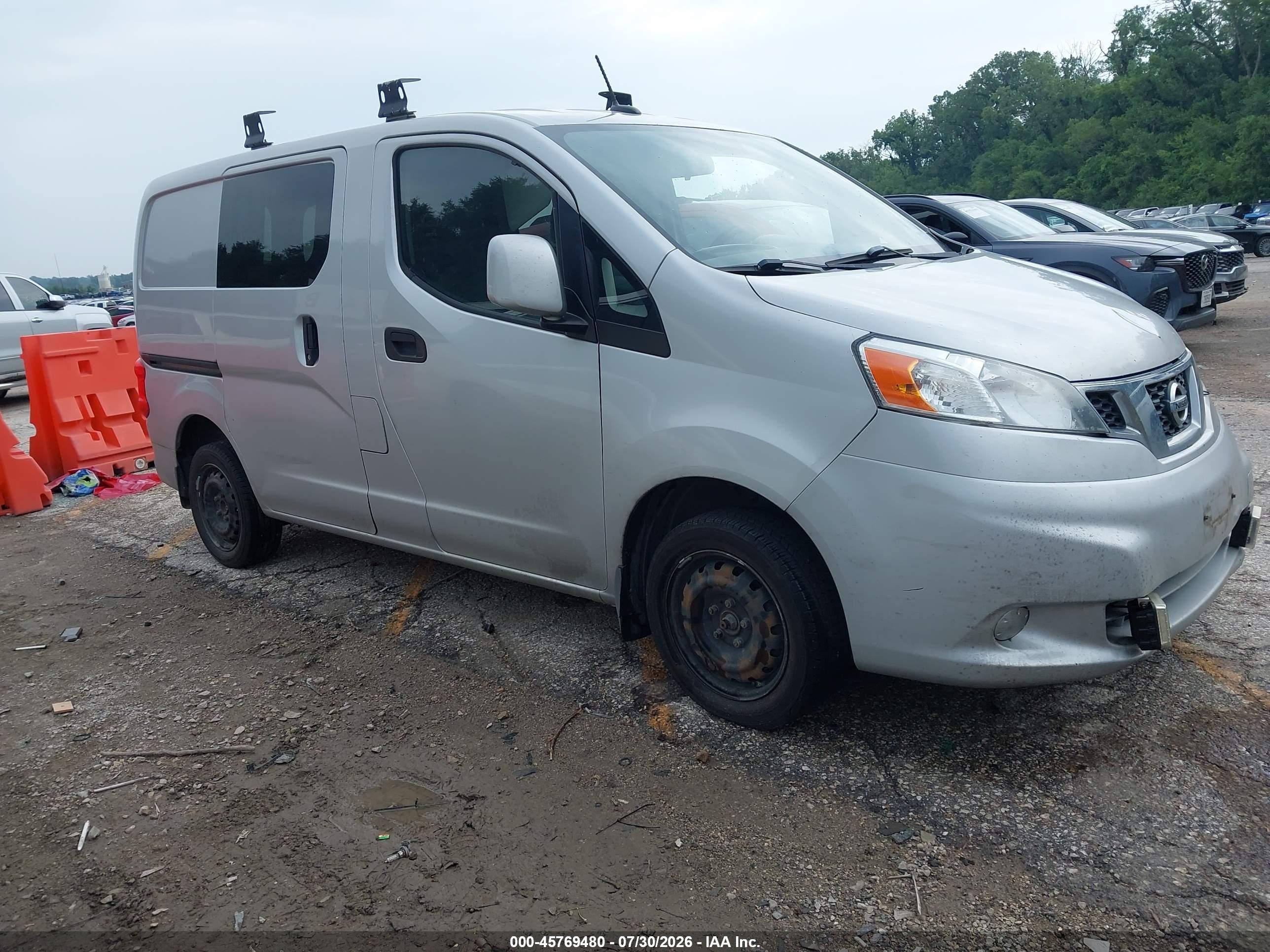2015 Nissan Nv200 Sv Silver vin: 3N6CM0KN4FK697116