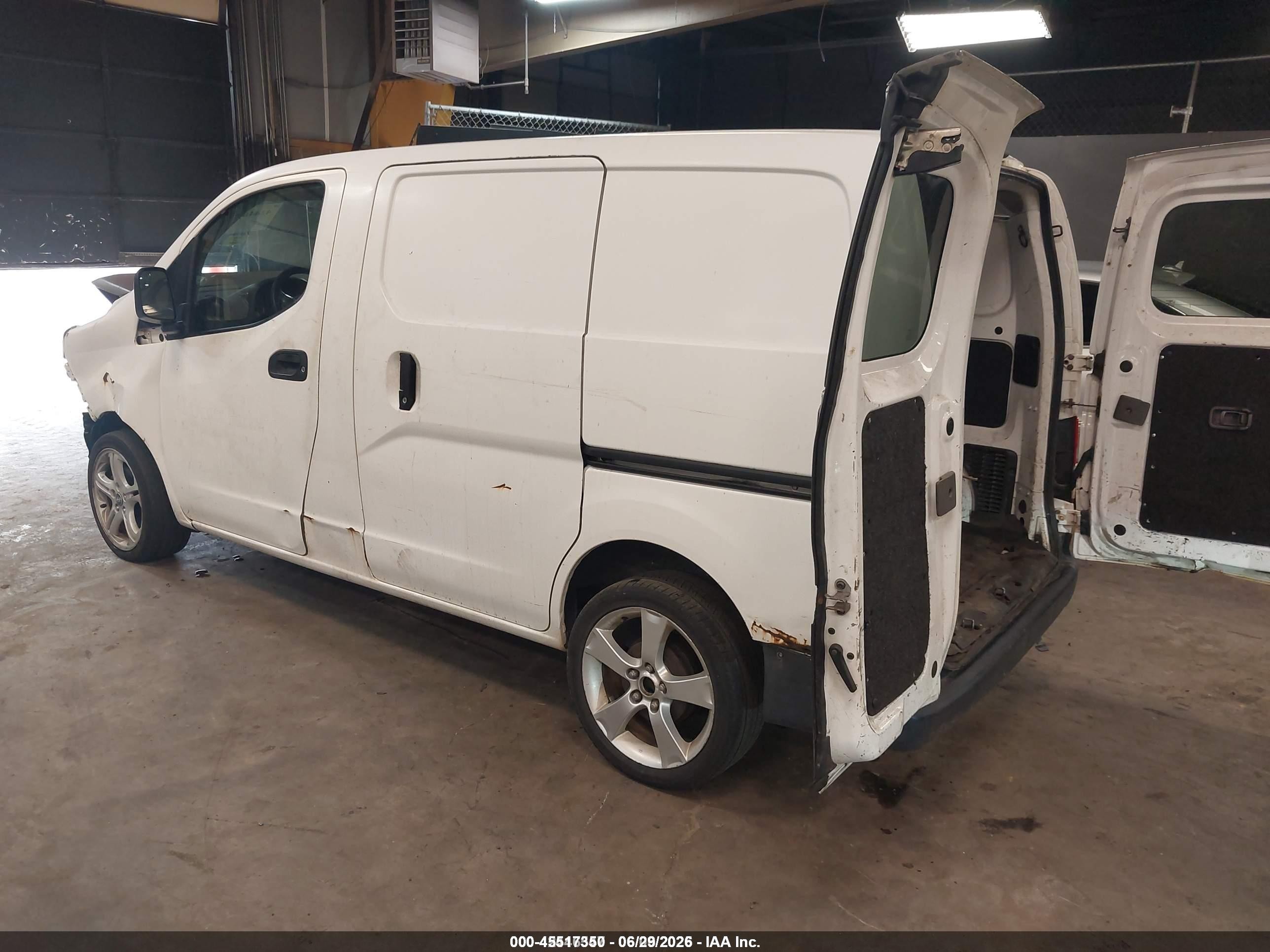 2013 Nissan Nv200 Sv Белый vin: 3N6CM0KN5DK692956