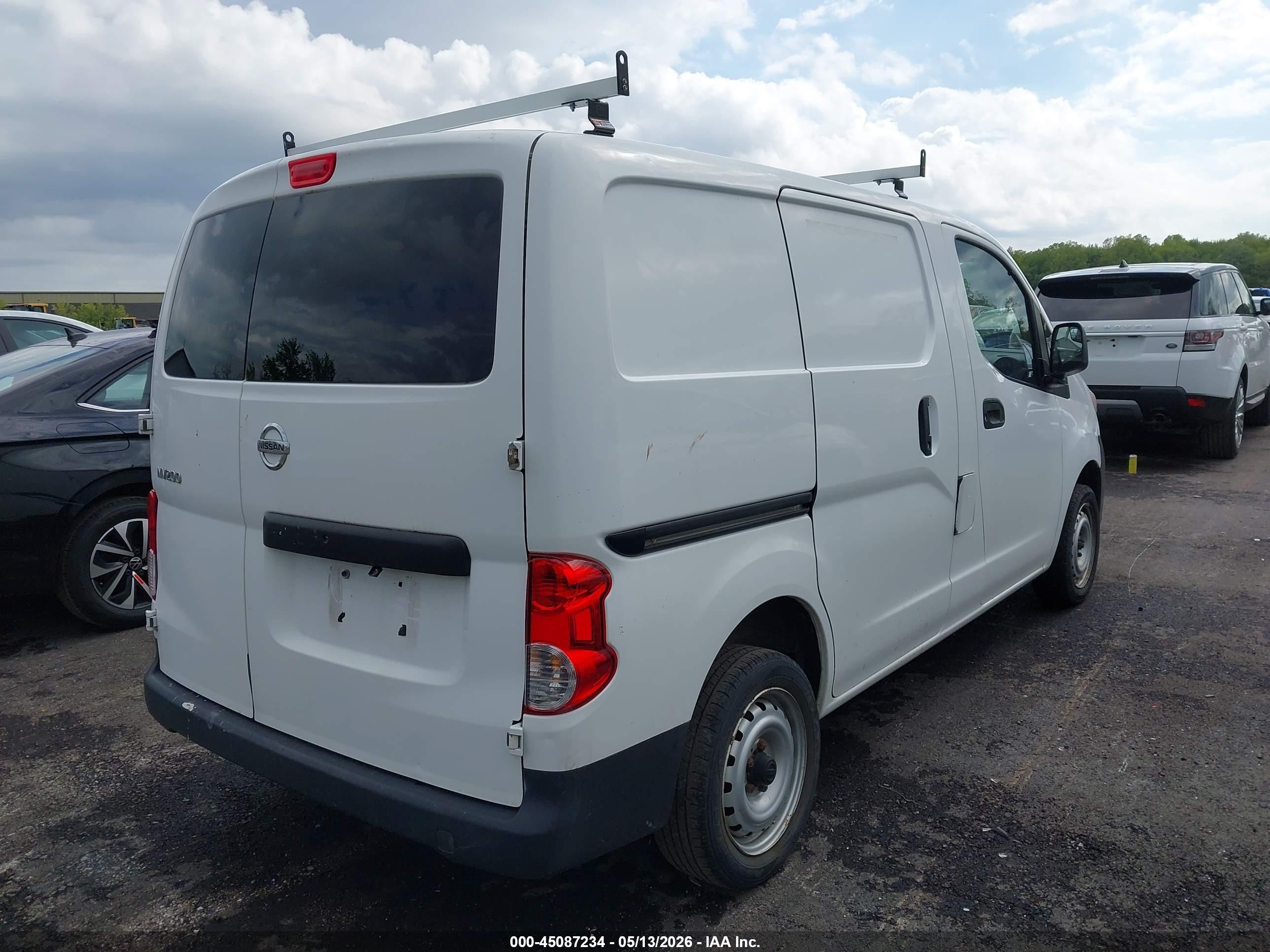 2013 Nissan Nv200 S White vin: 3N6CM0KN5DK695243