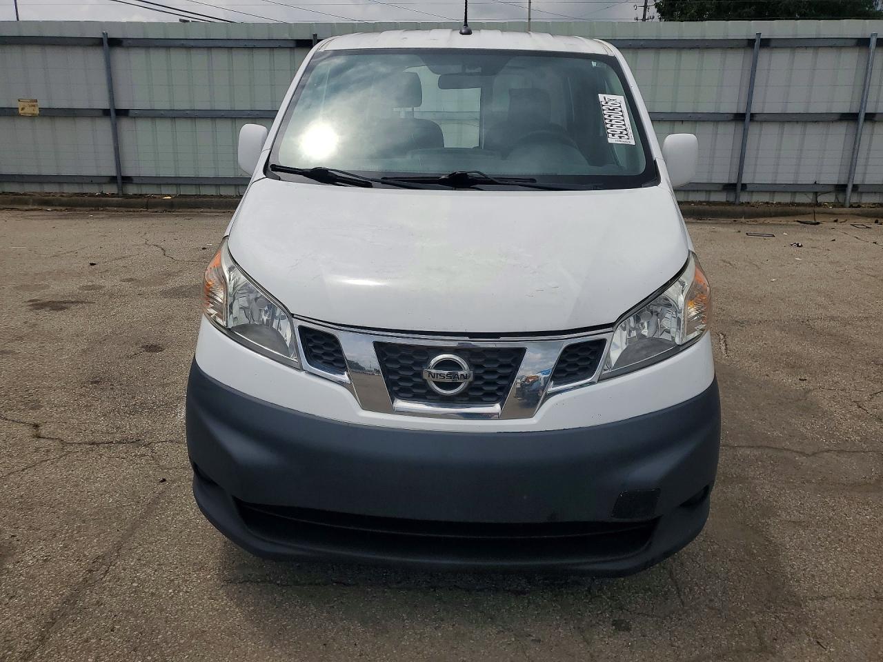 2013 Nissan Nv200 2.5s/2.5sv White vin: 3N6CM0KN5DK696571