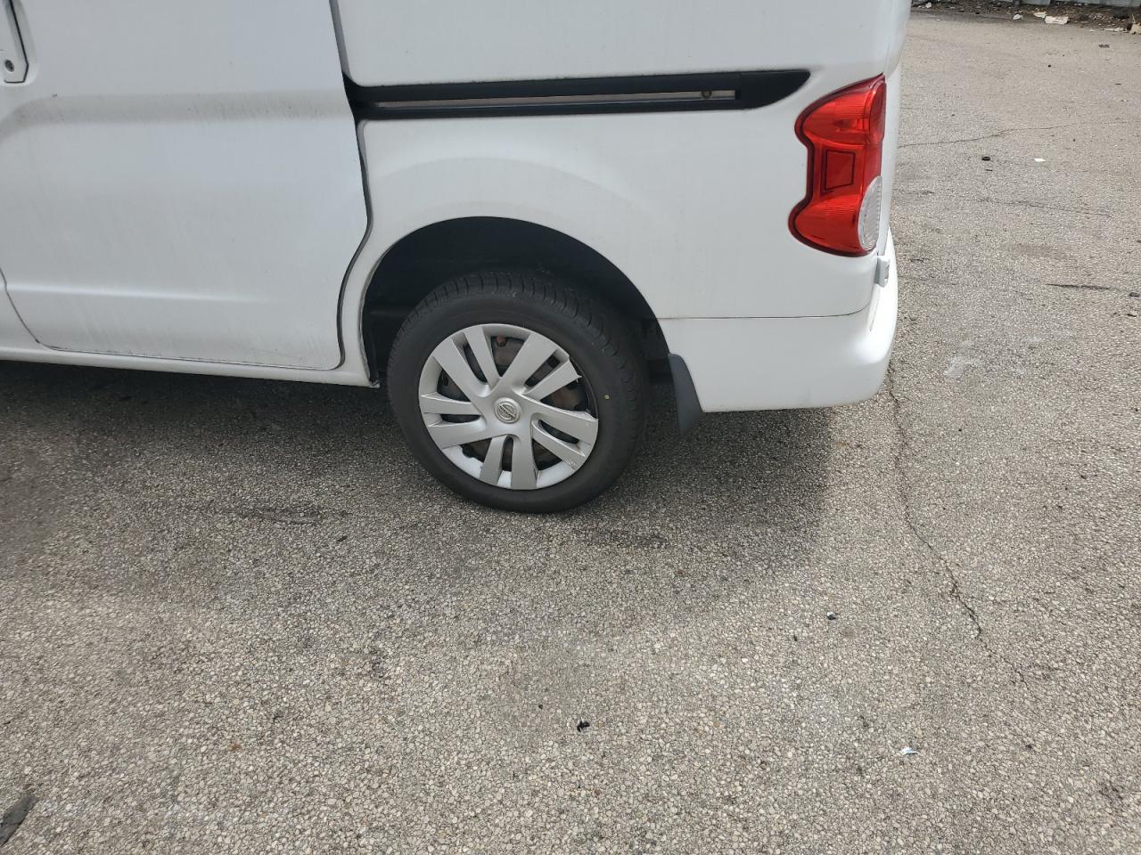 2013 Nissan Nv200 2.5s/2.5sv White vin: 3N6CM0KN5DK696571 Damage: Left Rear Wheel Cover, Broken, Replacement Required
