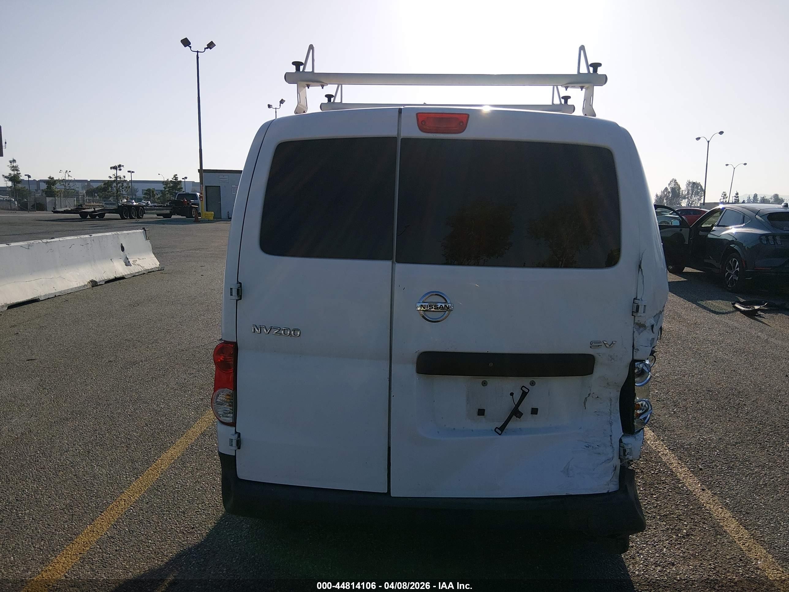 2014 Nissan Nv200 Sv White vin: 3N6CM0KN5EK702144