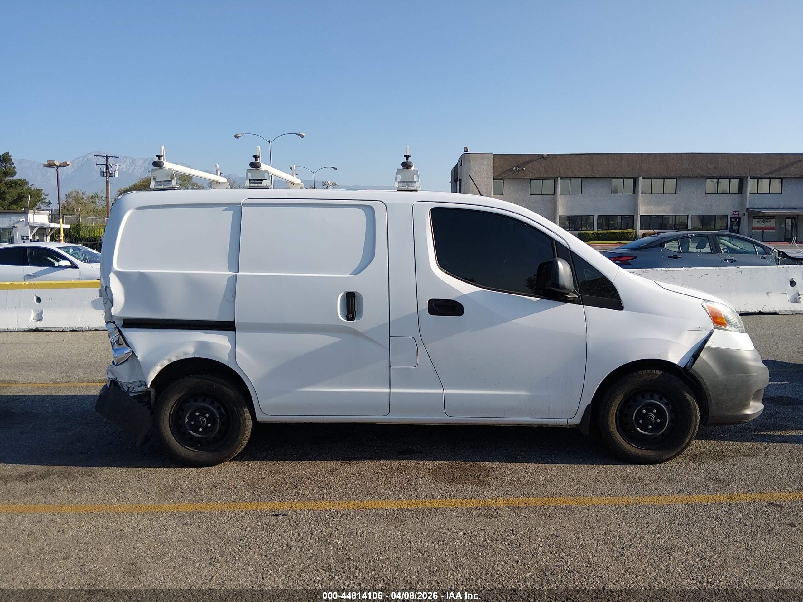 2014 Nissan Nv200 Sv White vin: 3N6CM0KN5EK702144