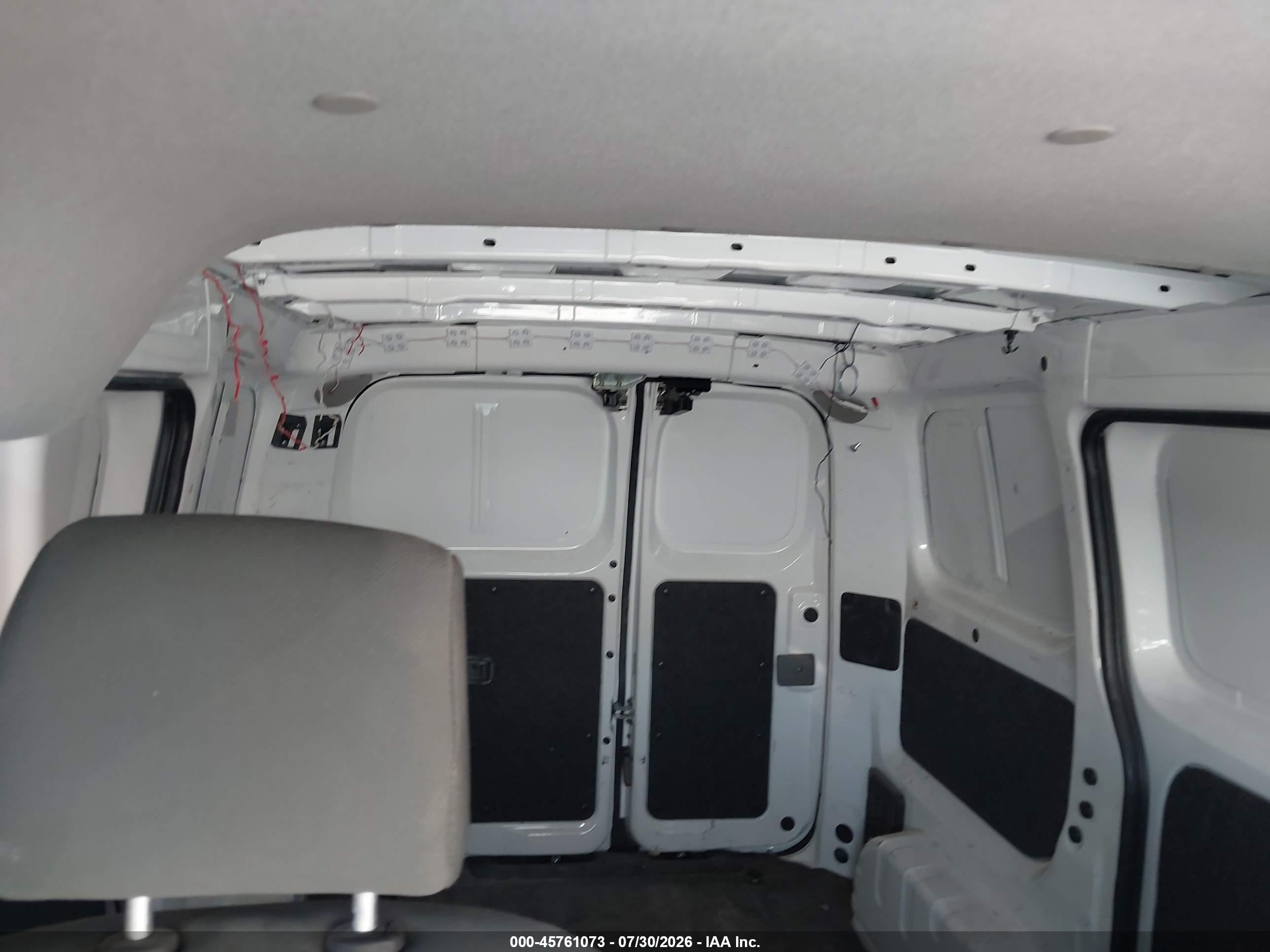 2015 Nissan Nv200 Sv White vin: 3N6CM0KN5FK703621