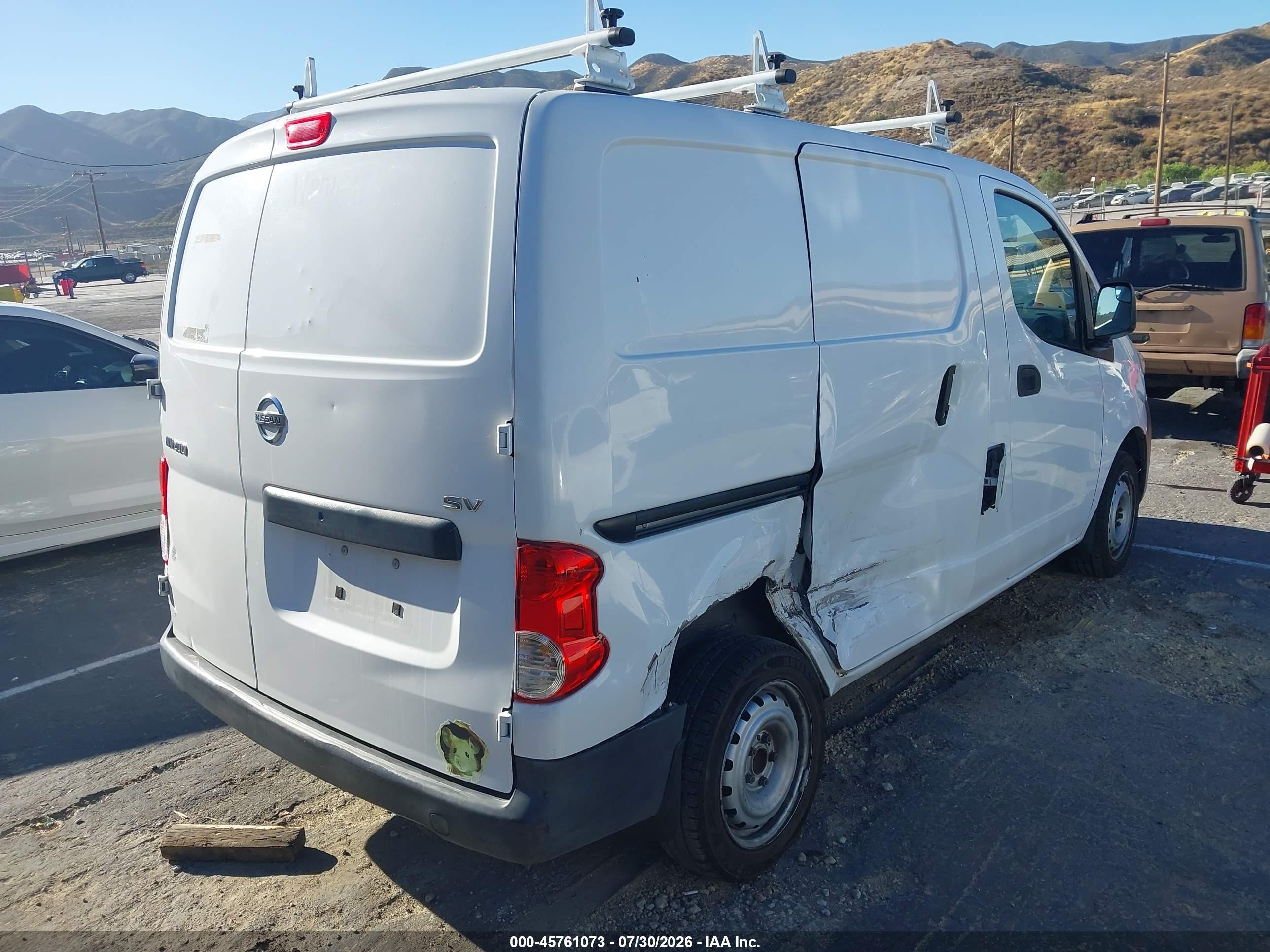 2015 Nissan Nv200 Sv White vin: 3N6CM0KN5FK703621