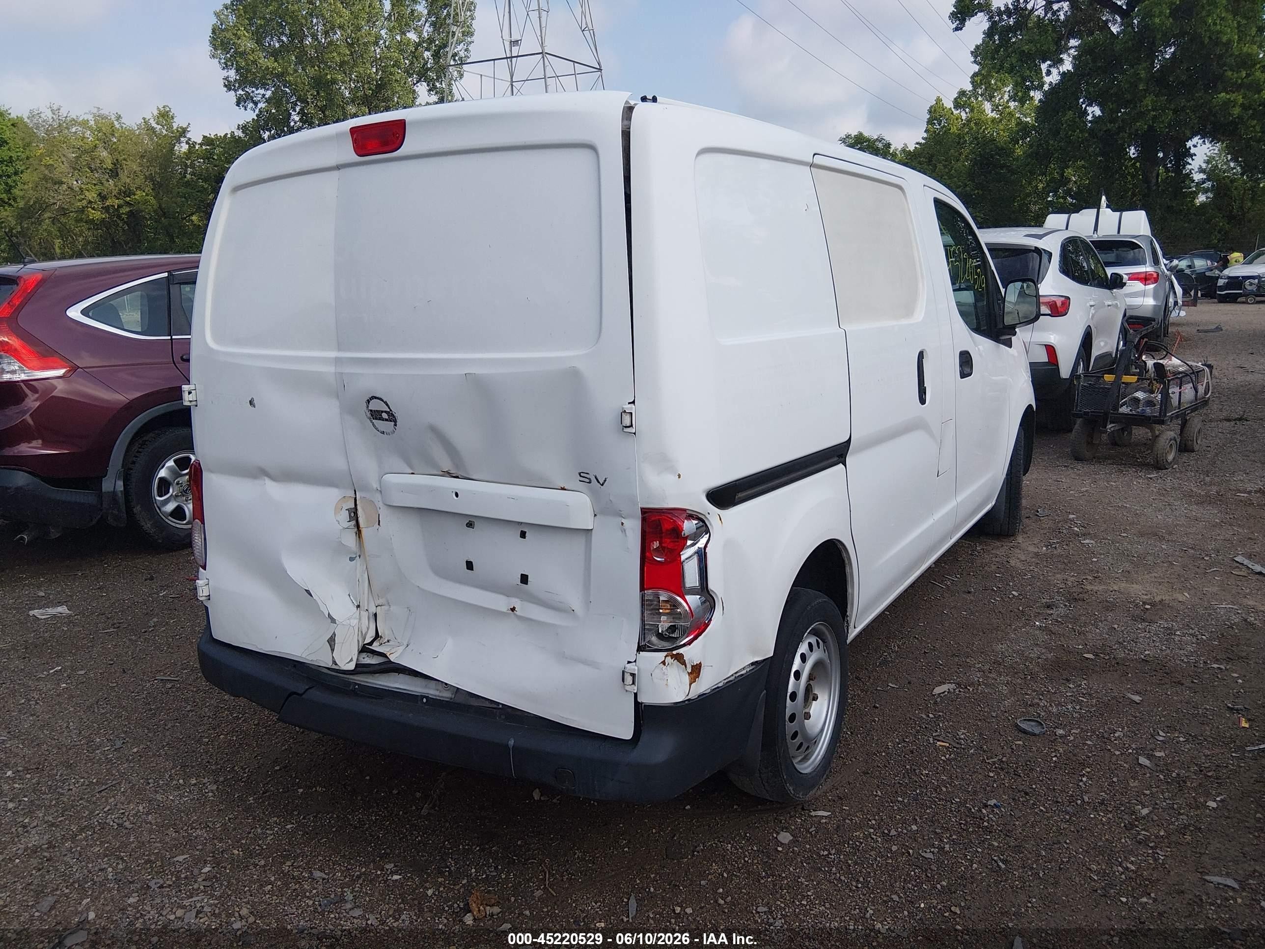 2015 Nissan Nv200 S/sv White vin: 3N6CM0KN5FK707250