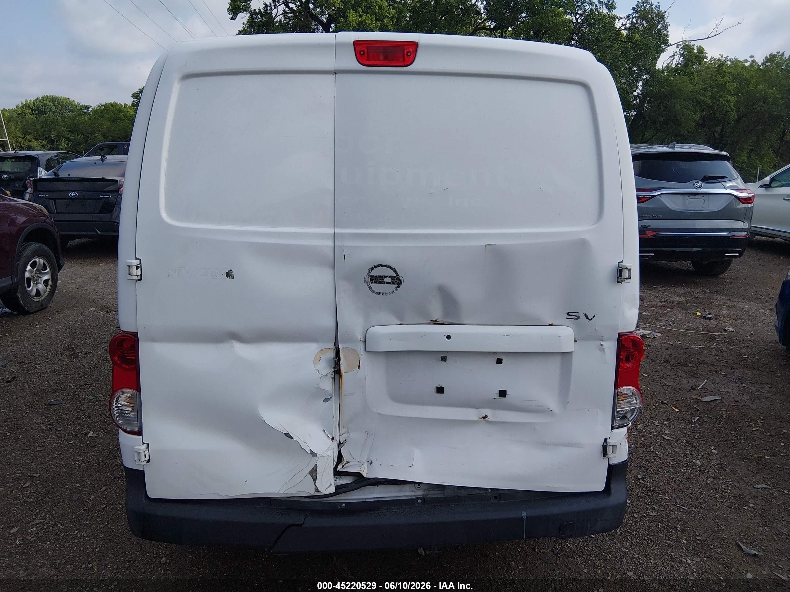 2015 Nissan Nv200 S/sv White vin: 3N6CM0KN5FK707250