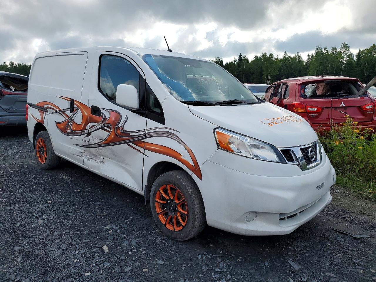 2015 Nissan Nv200 S Белый vin: 3N6CM0KN6FK701781
