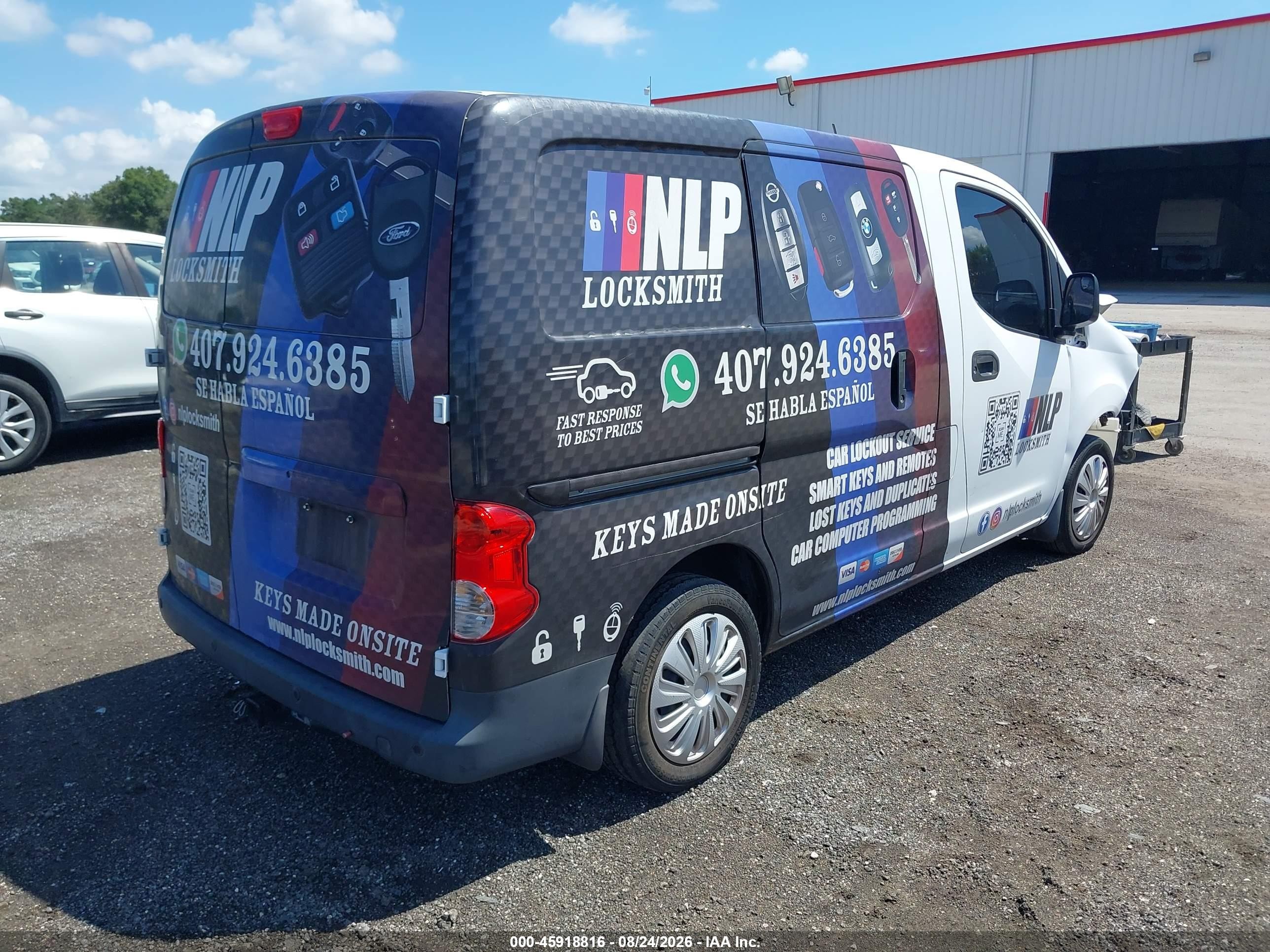 2015 Nissan Nv200 S Белый vin: 3N6CM0KN6FK734179