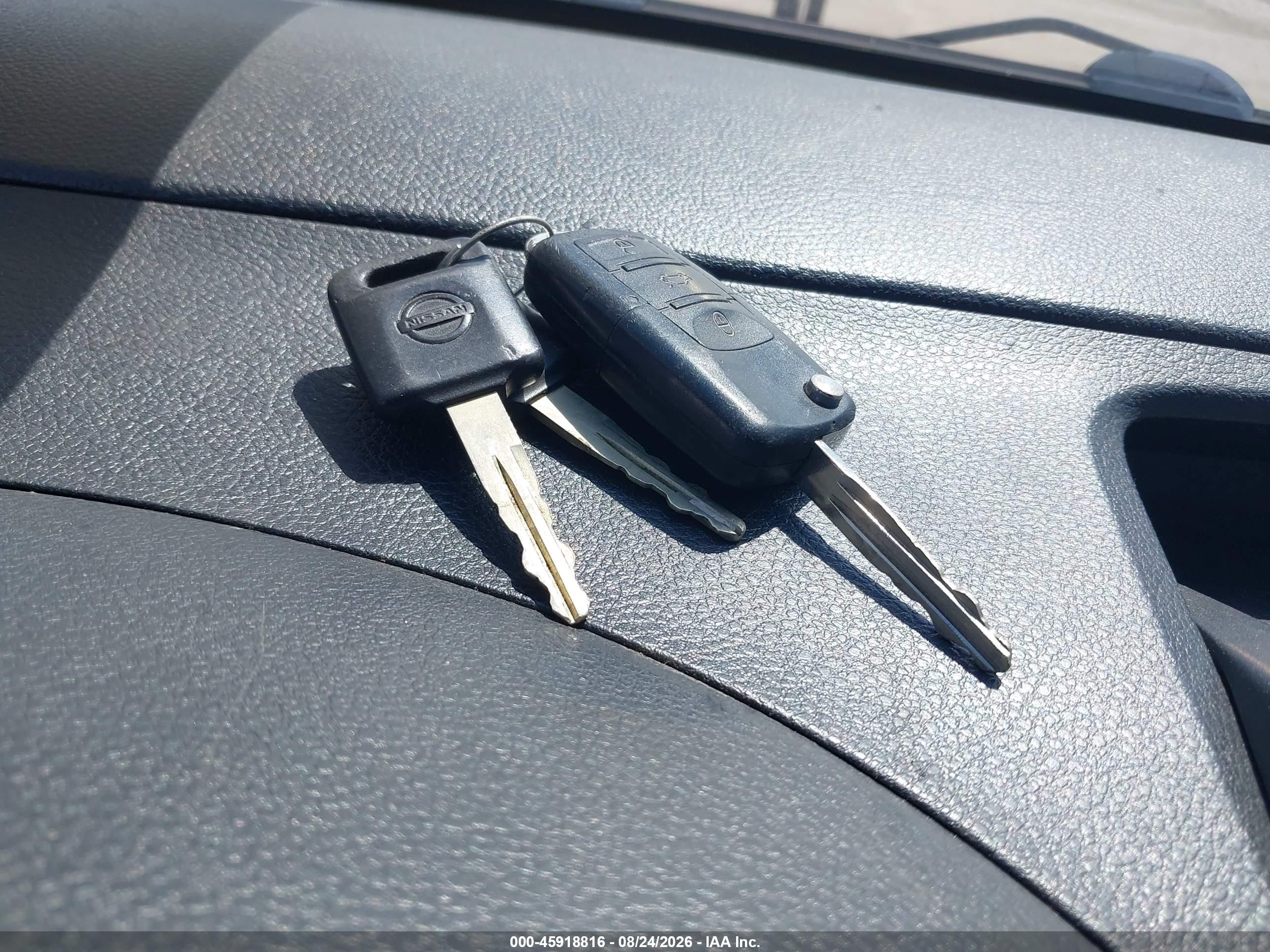 2015 Nissan Nv200 S Белый vin: 3N6CM0KN6FK734179