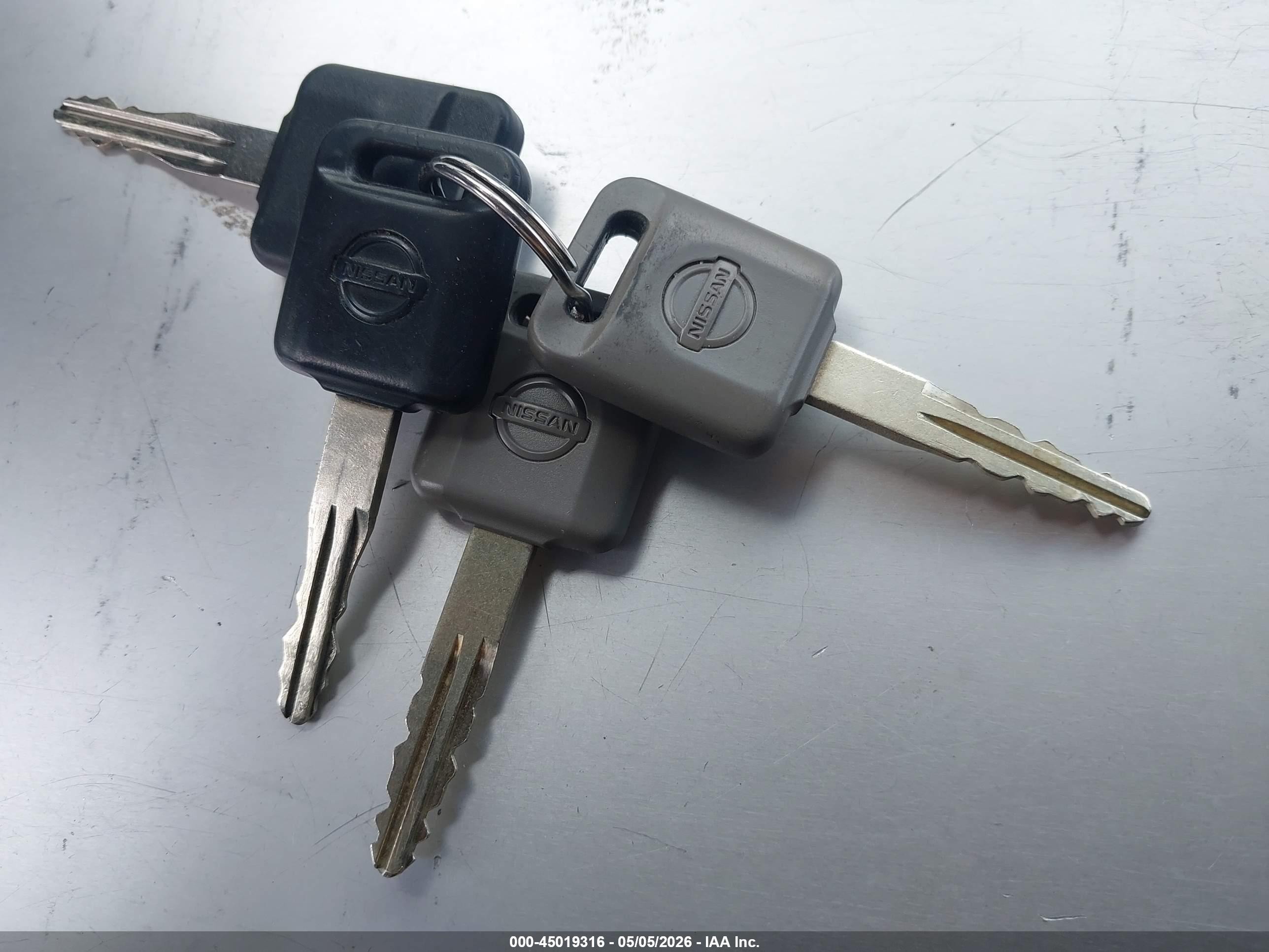 2015 Nissan Nv200 S/sv Белый vin: 3N6CM0KN6FK735087