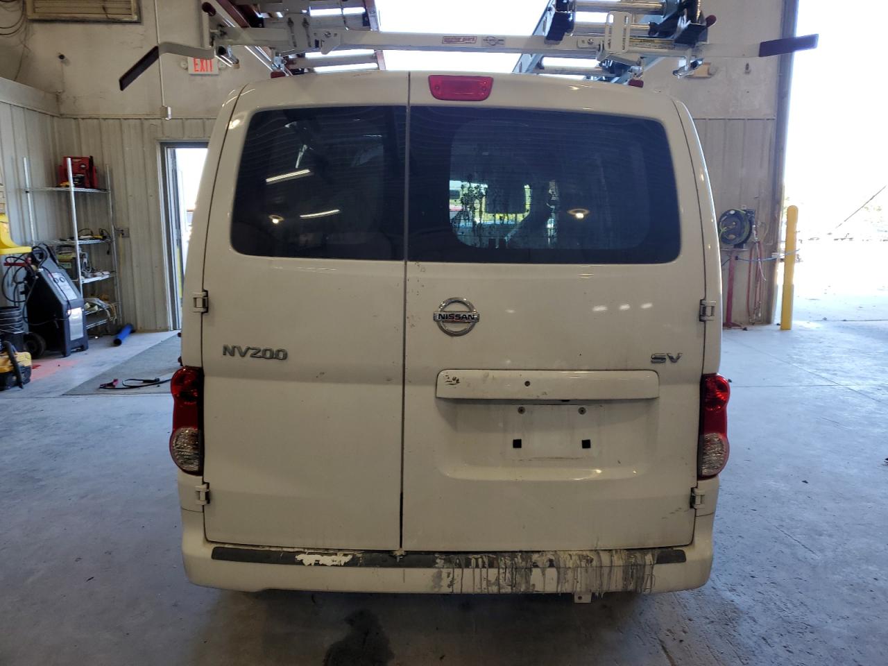 2018 Nissan Nv200 2.5s White vin: 3N6CM0KN6JK704480