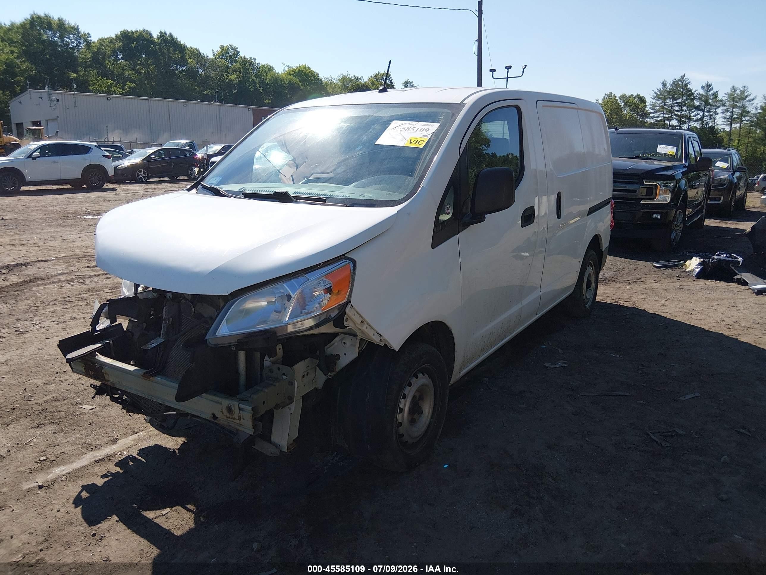 2015 Nissan Nv200 Sv White vin: 3N6CM0KN7FK694890
