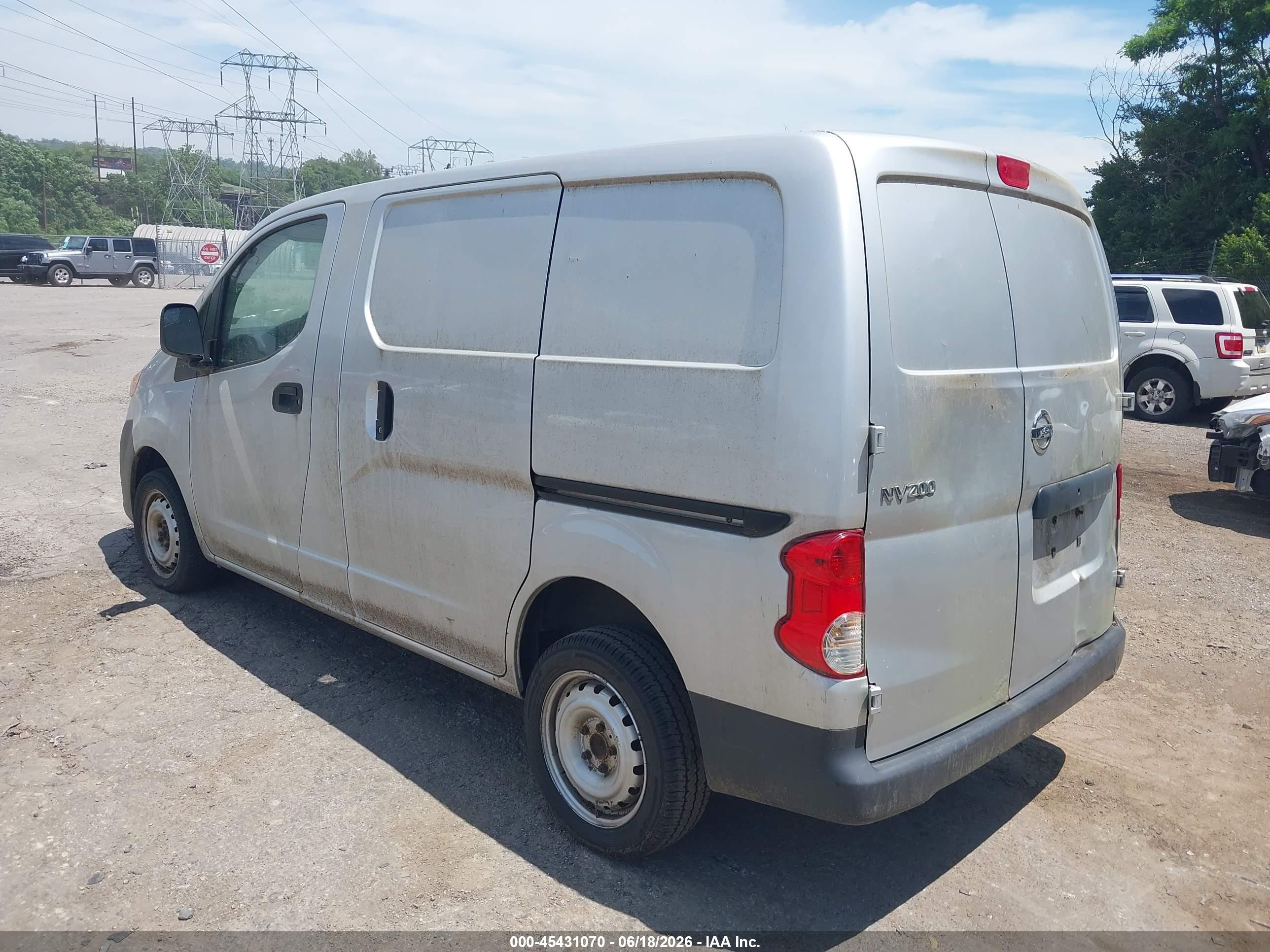 2015 Nissan Nv200 S Серебряный vin: 3N6CM0KN7FK697787