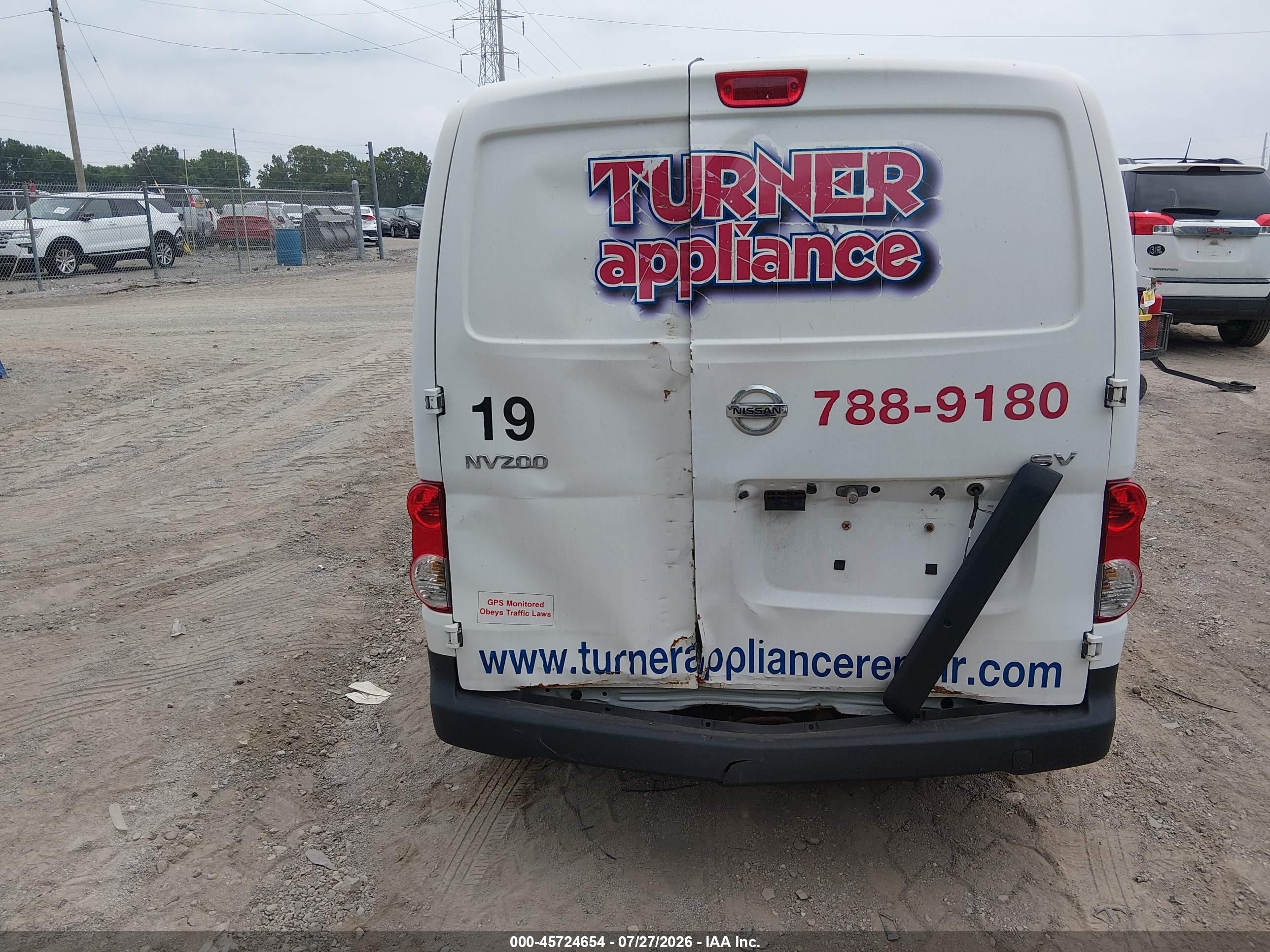 2015 Nissan Nv200 Sv White vin: 3N6CM0KN7FK701823