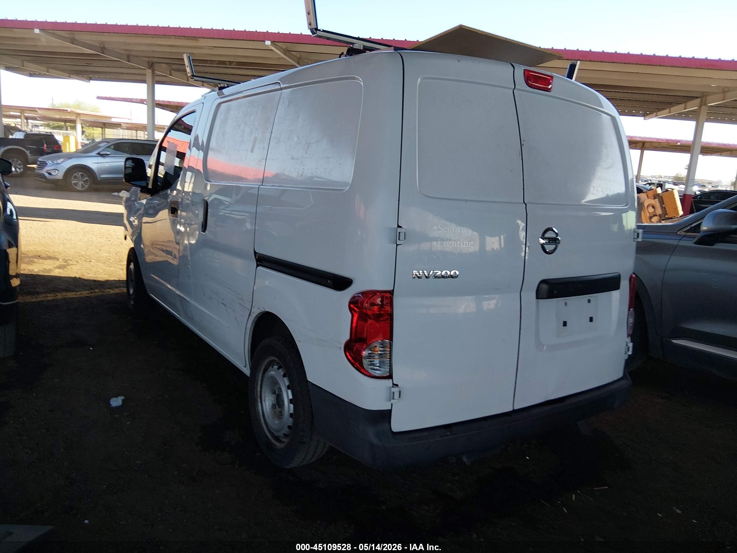2015 Nissan Nv200 S White vin: 3N6CM0KN7FK707153