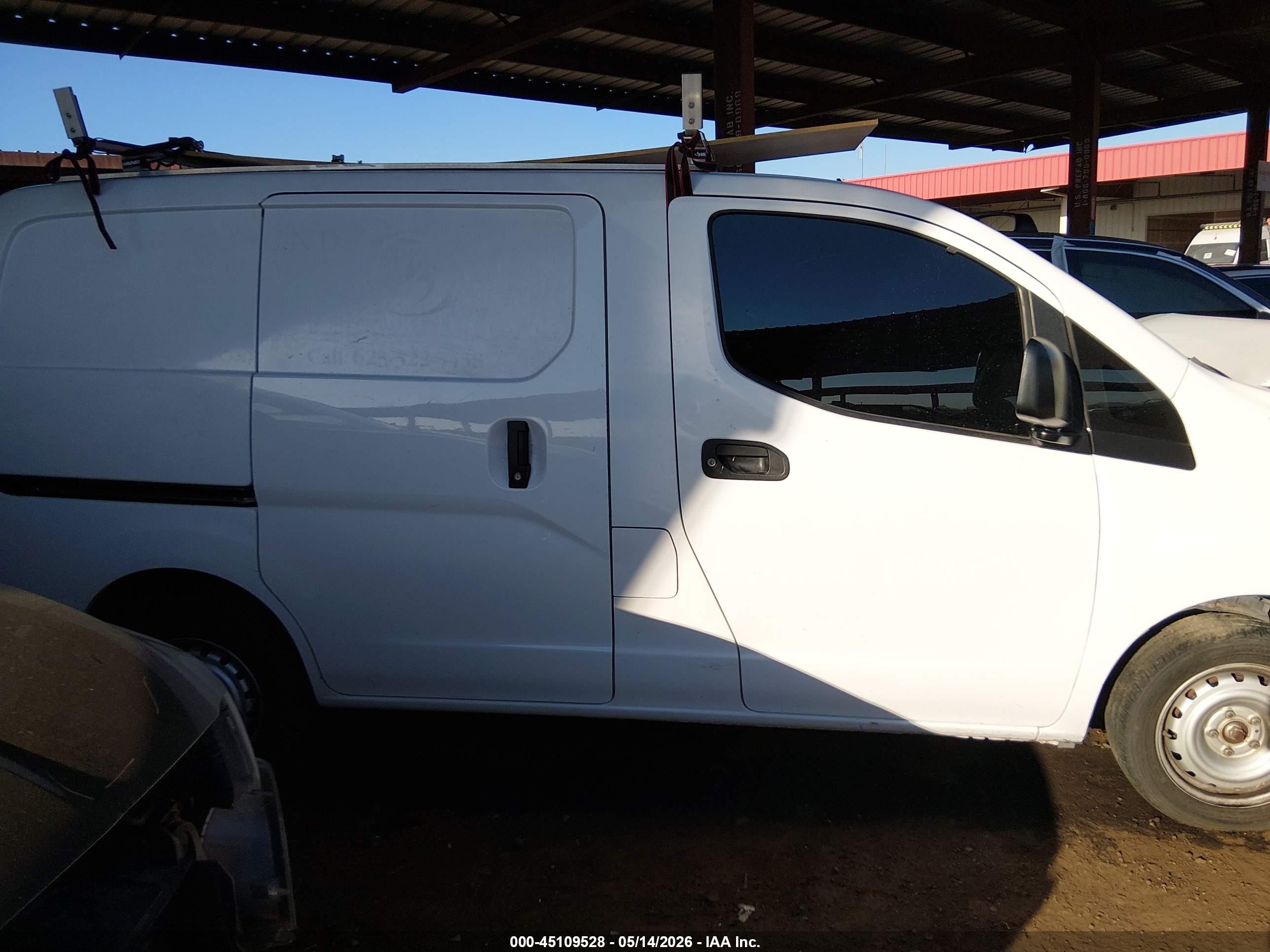 2015 Nissan Nv200 S White vin: 3N6CM0KN7FK707153