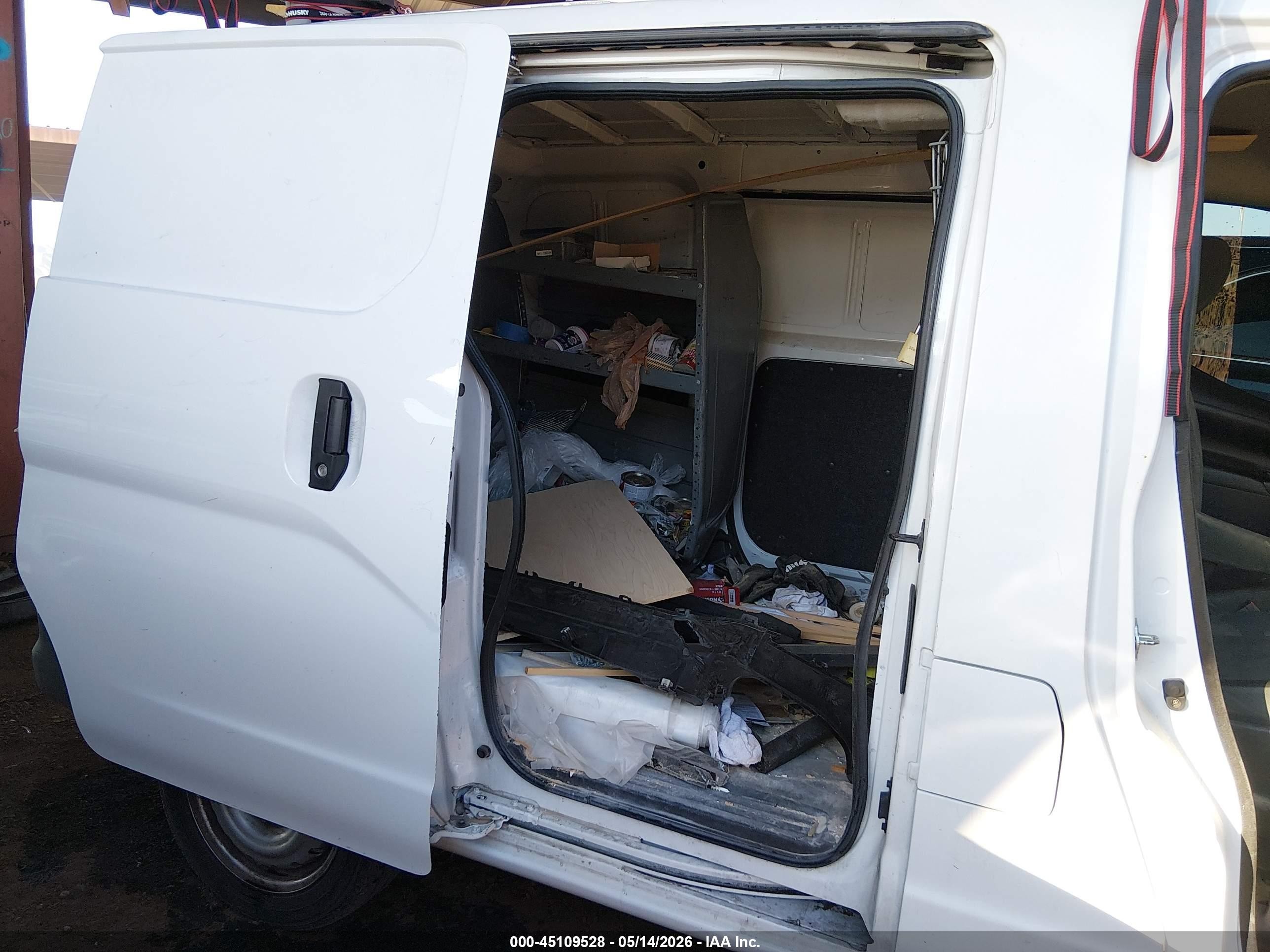 2015 Nissan Nv200 S White vin: 3N6CM0KN7FK707153