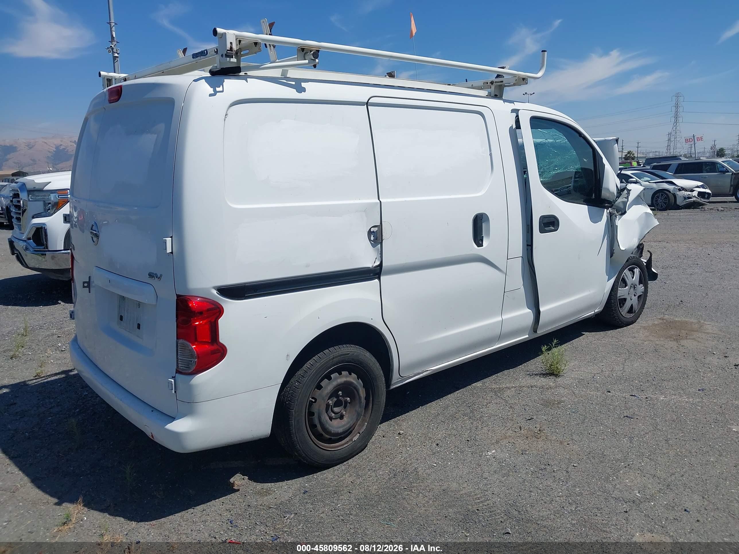 2015 Nissan Nv200 Sv Белый vin: 3N6CM0KN7FK715091