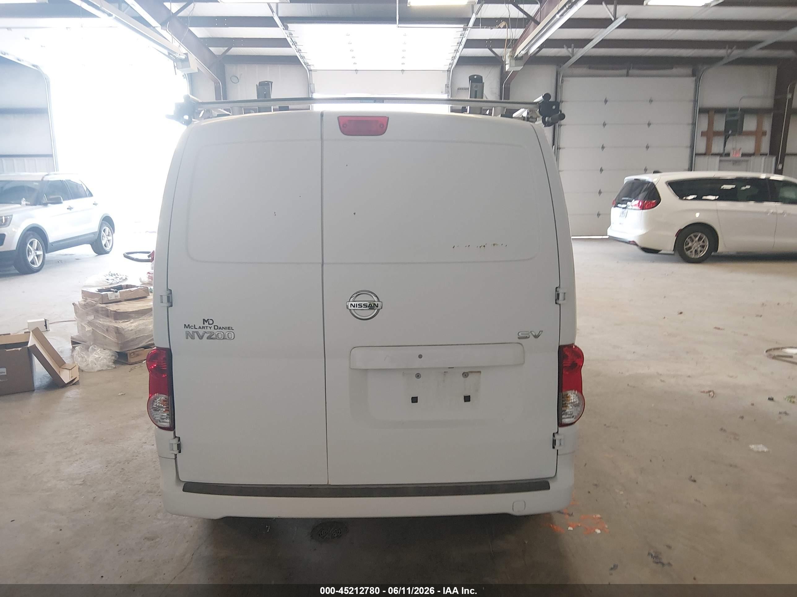 2017 Nissan Nv200 Sv White vin: 3N6CM0KN7HK698232