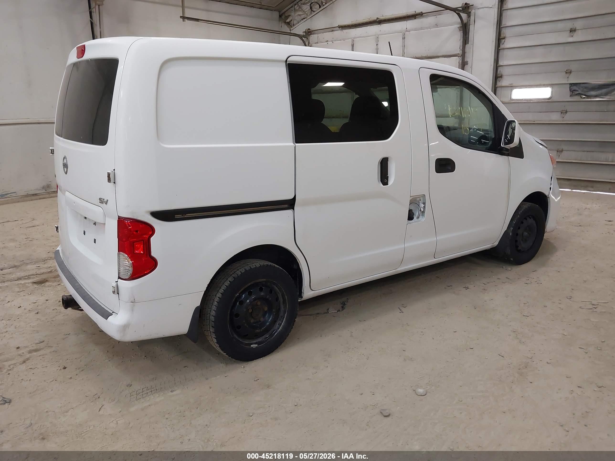 2015 Nissan Nv200 Sv White vin: 3N6CM0KN8FK703984
